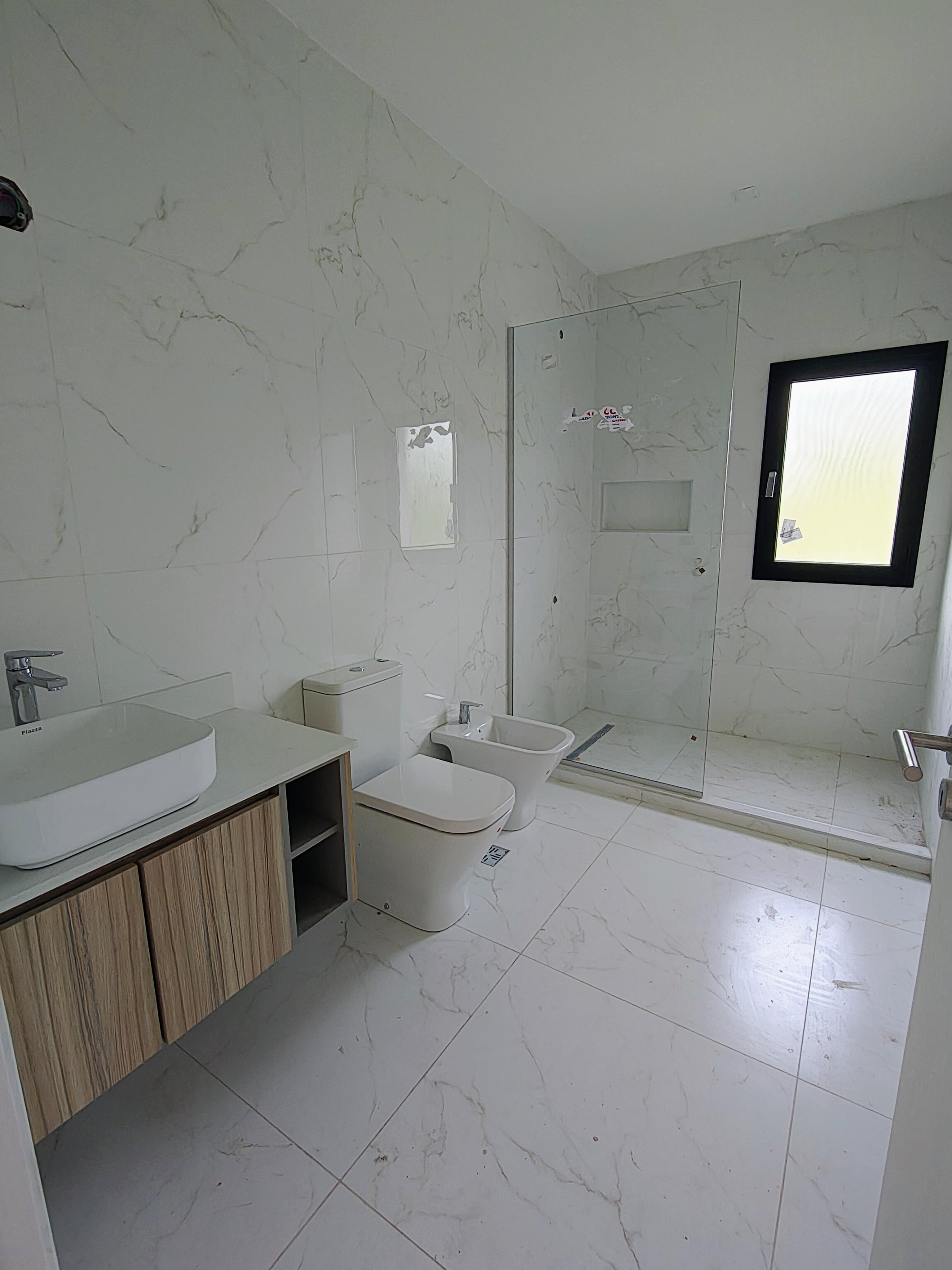 ESTANCIA Q2 COUNTRY VENDO EXCLUSIVA CASA DE MODERNO DISEÑO A ESTRENAR