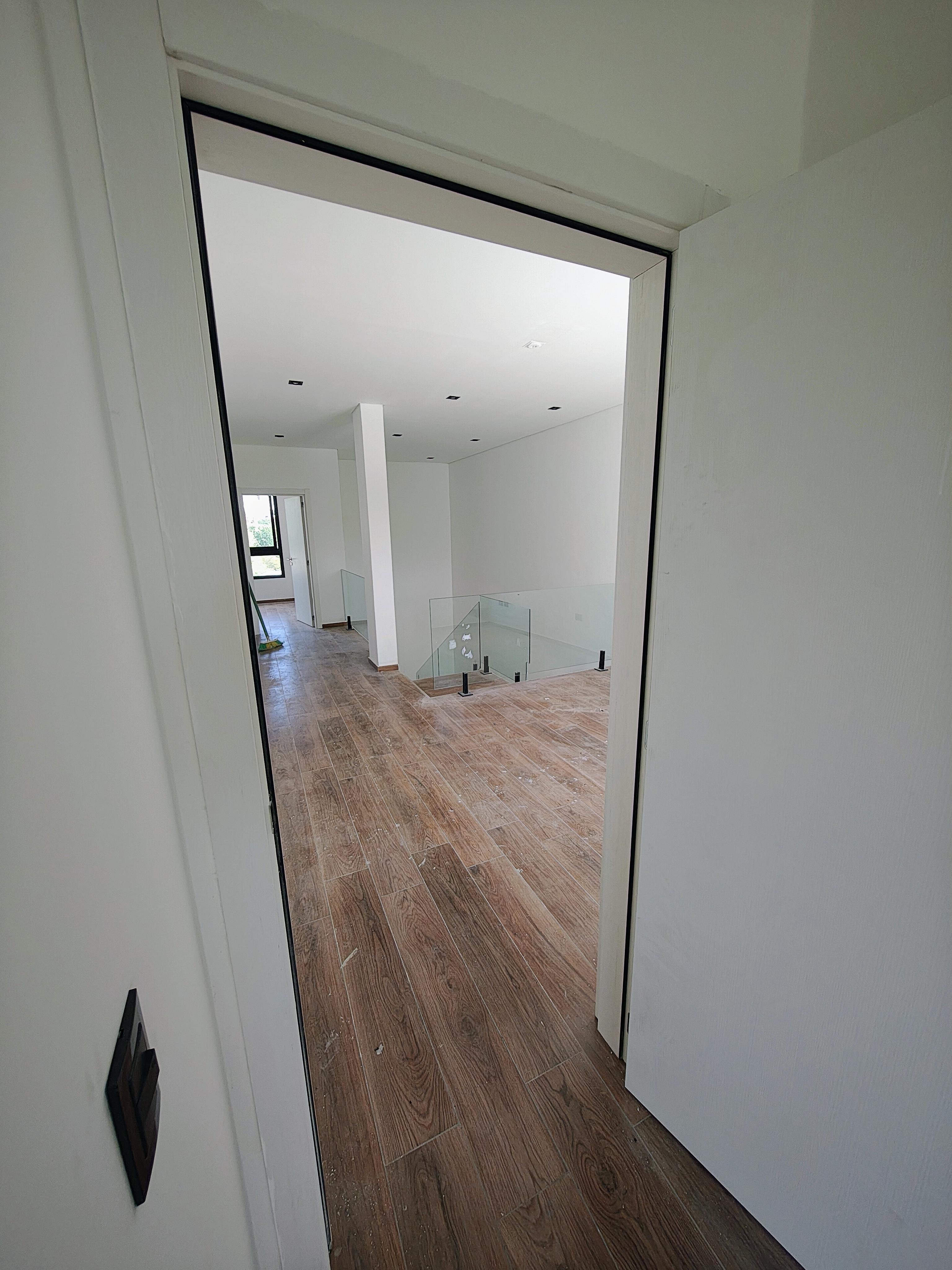 ESTANCIA Q2 COUNTRY VENDO EXCLUSIVA CASA DE MODERNO DISEÑO A ESTRENAR