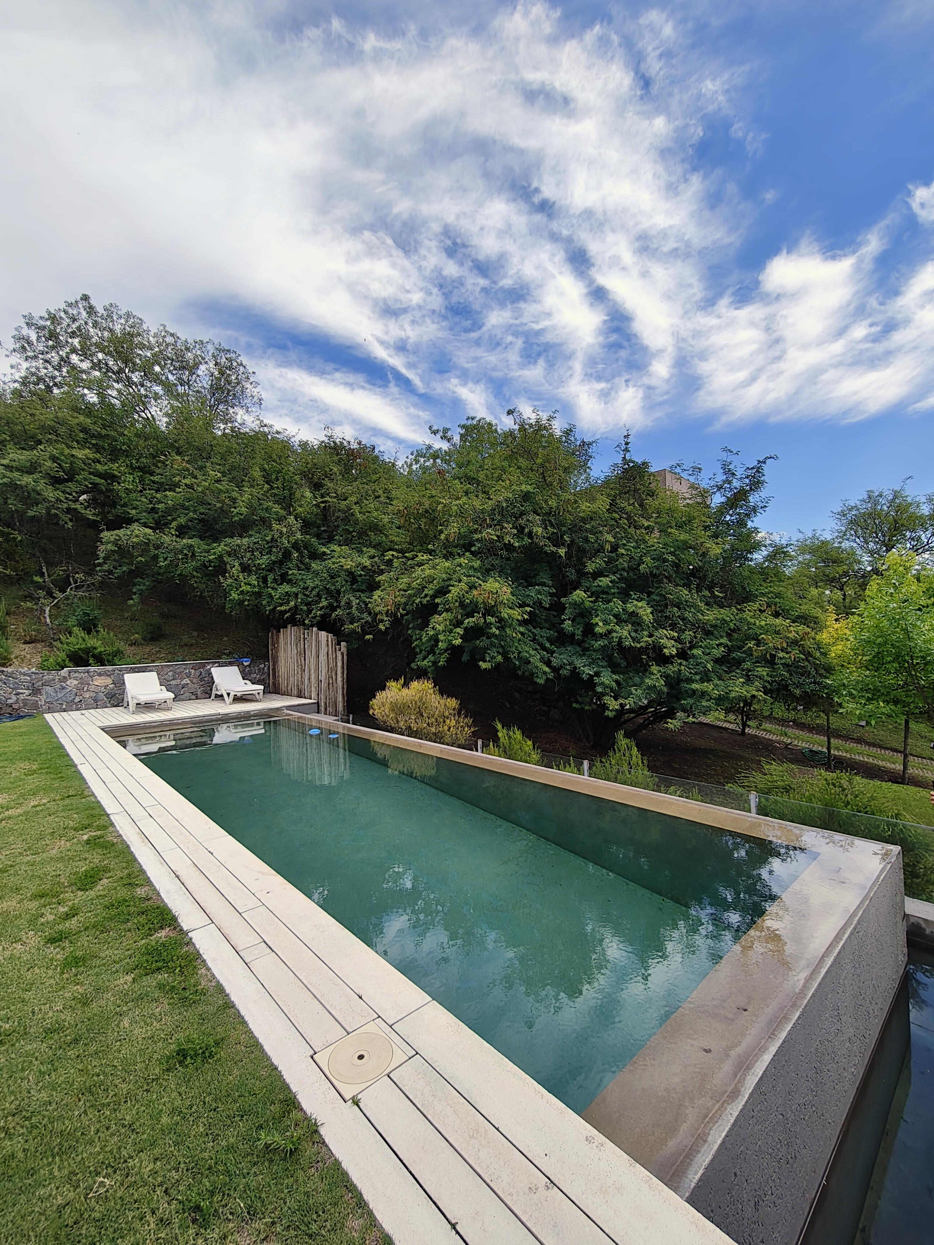 ESTANCIA Q2 COUNTRY MENDIOLAZA  VENDO HERMOSA CASA DE CATEGORIA