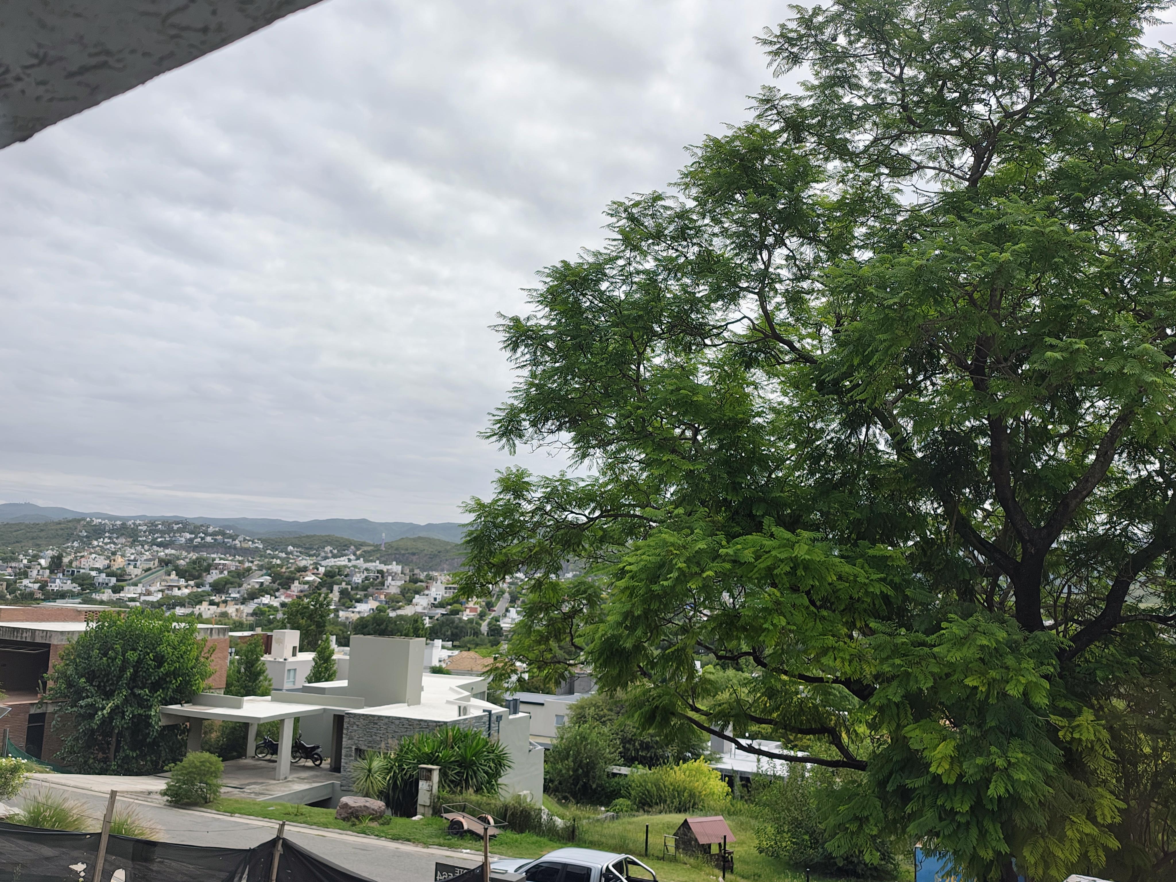 LA CUESTA  A ESTRENAR OPORTUNIDAD MODERNA CASA DE CATEGORIA