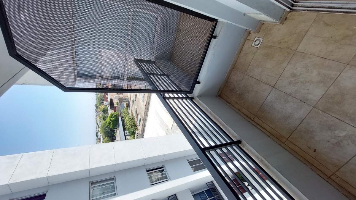 DPTO SOBRE AV PUEYREDON Y ACTUALIZACION SEMESTRAL