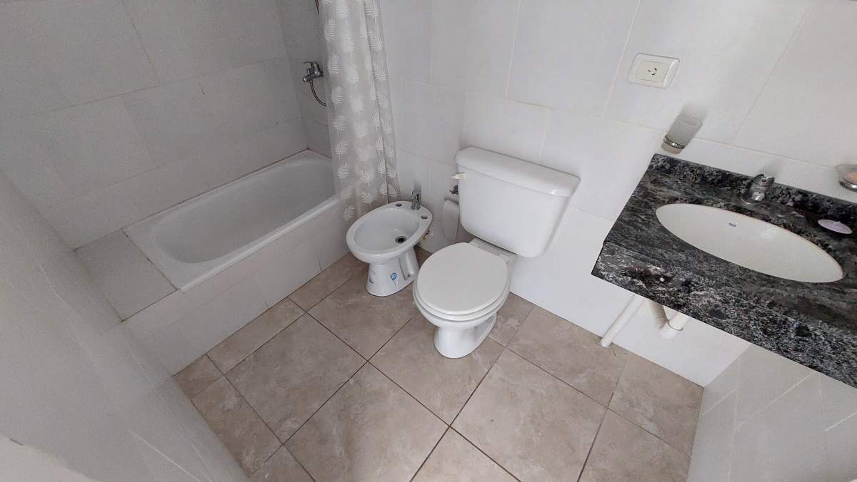 DPTO SOBRE AV PUEYREDON Y ACTUALIZACION SEMESTRAL