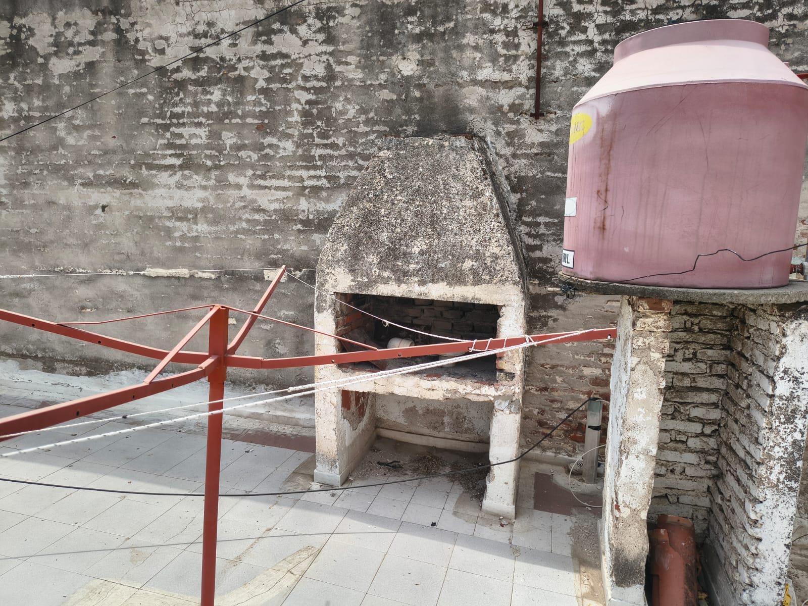 CASA EN VENTA A RECICLAR SAN VICENTE