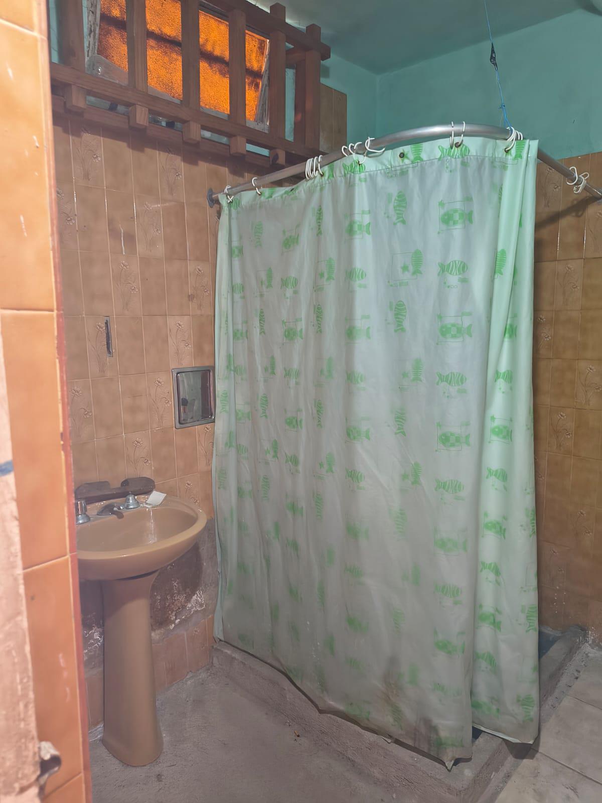 CASA EN VENTA A RECICLAR SAN VICENTE