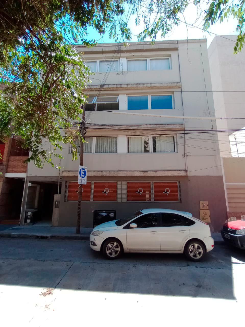 ALQUILO - Oficina  Estudio  Consultorio  Córdoba Centro