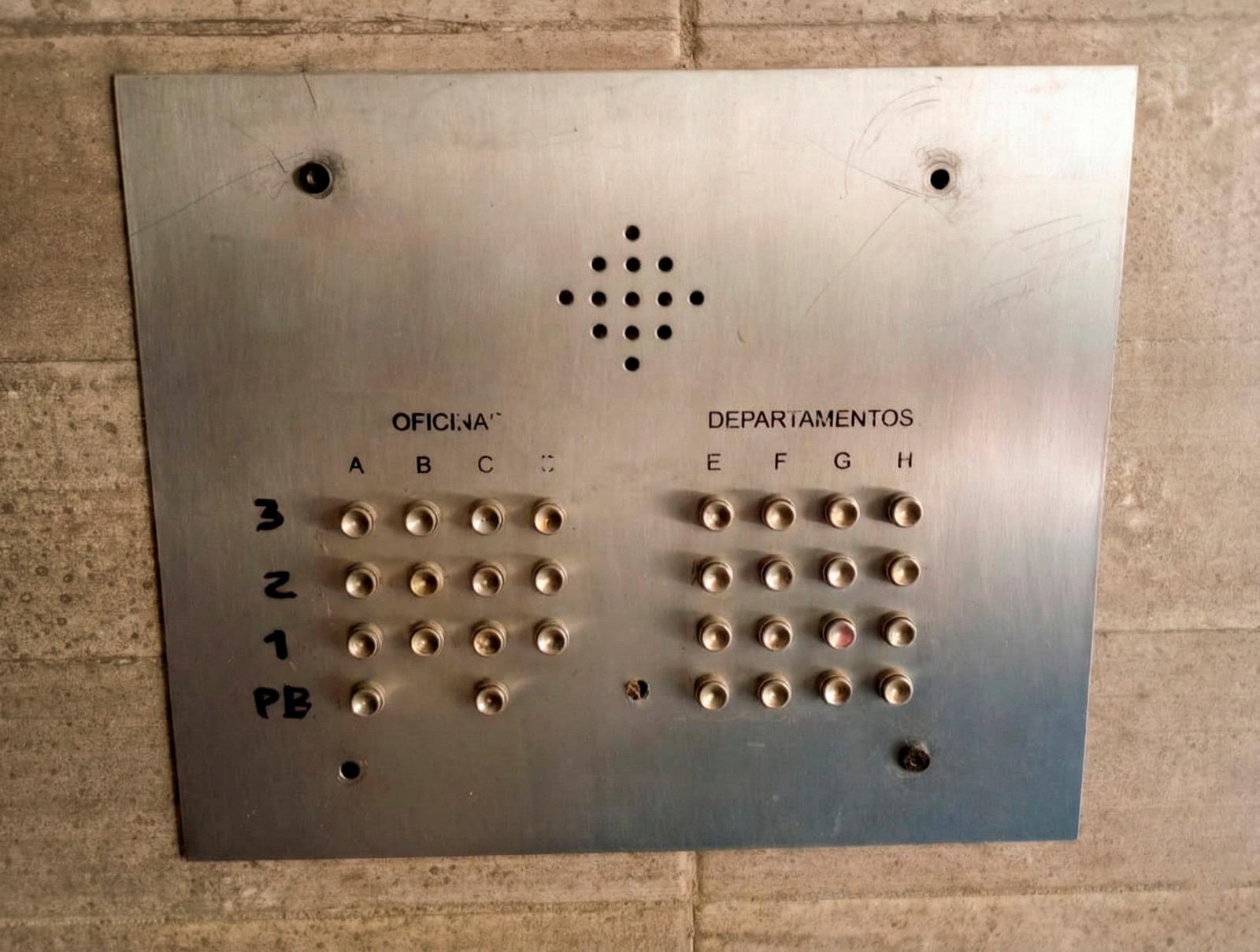 ALQUILO - Oficina  Estudio  Consultorio  Córdoba Centro