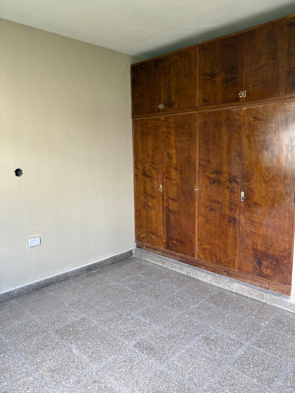 Casa en Alquiler  3 Dormitorios  Poeta Lugones