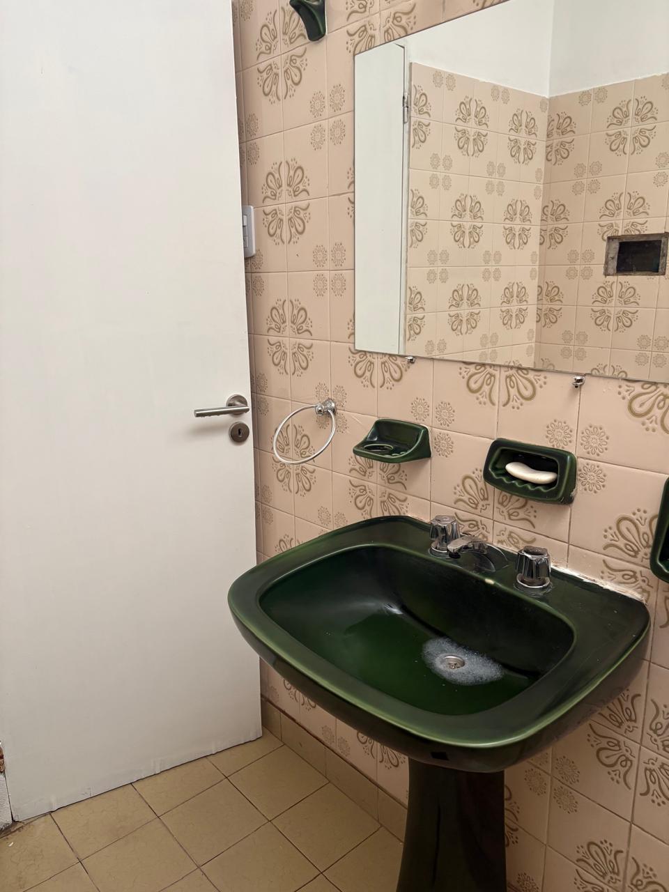 Casa en Alquiler  3 Dormitorios  Poeta Lugones