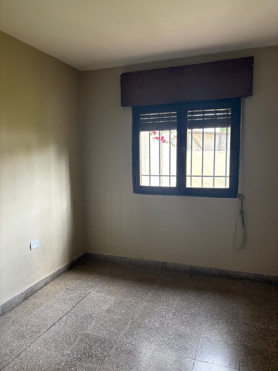 Casa en Alquiler  3 Dormitorios  Poeta Lugones