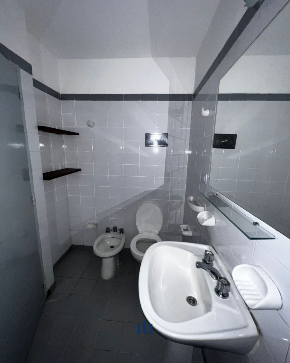 ALQUILER DE DEPTO DE 2 DORM Y BALCON - ALTA CBA