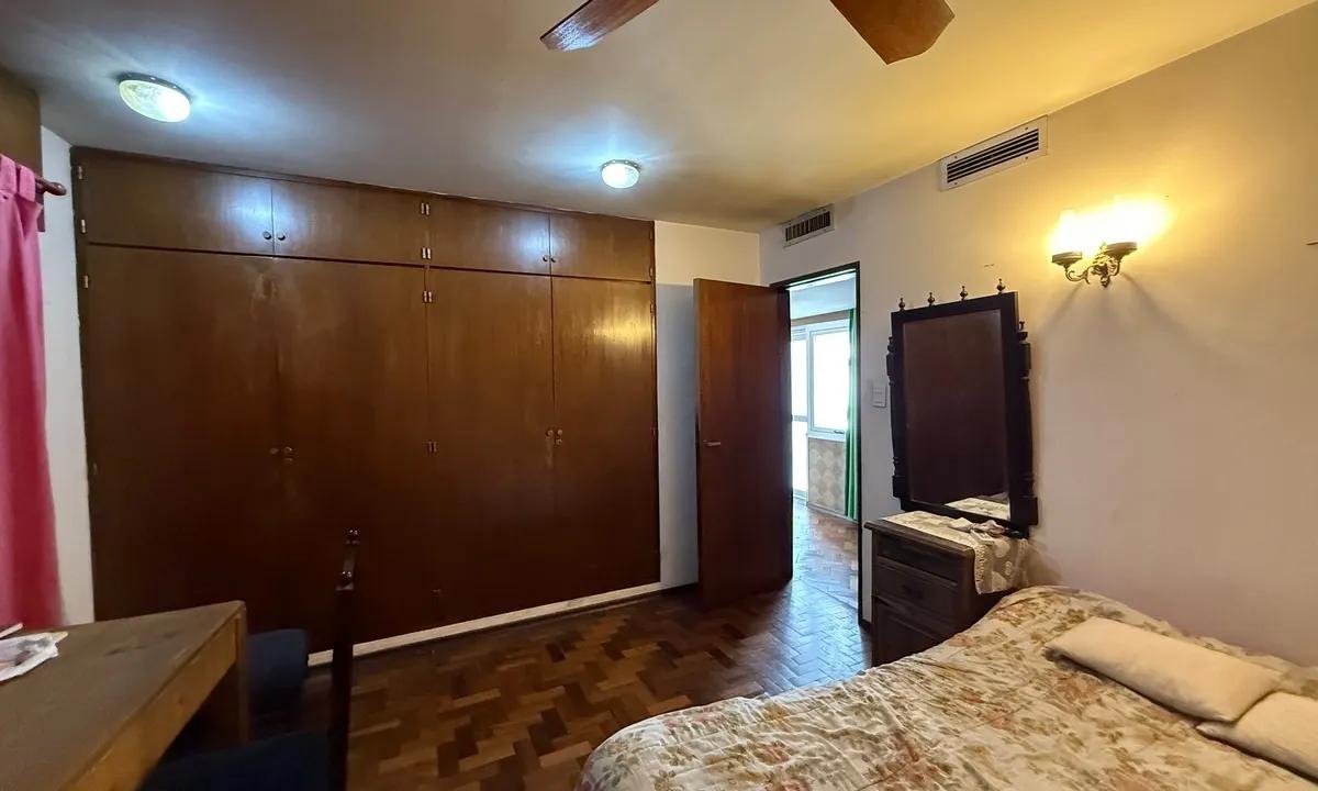 CASA IMPONENTE EN VENTA, ALBERDI DEAN FUNES 2129 4 DORMITORIOS