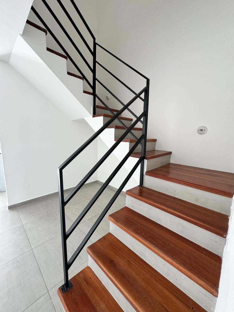 DUPLEX  EN VENTA LOMAS DE MANANTIALES