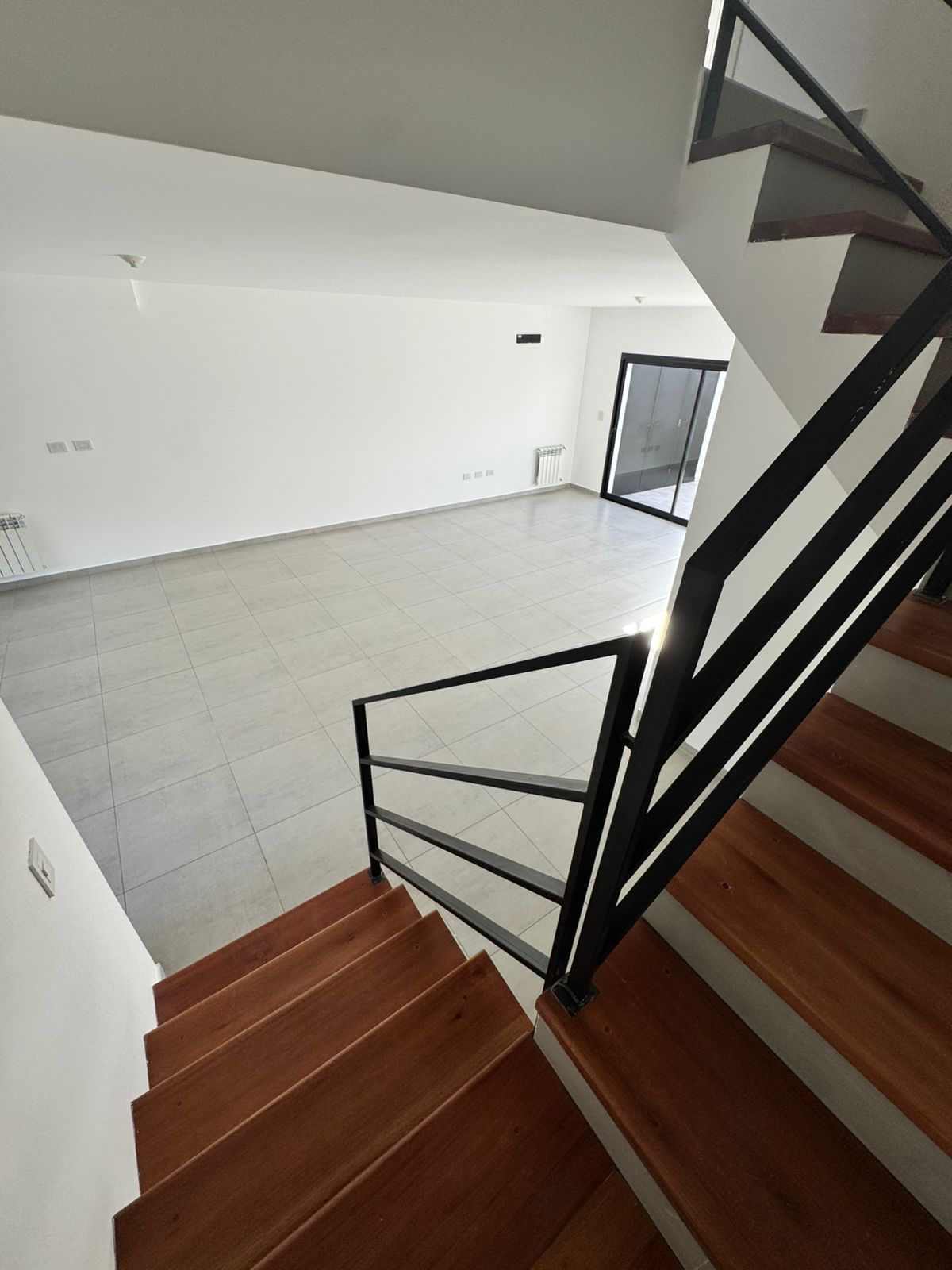 DUPLEX  EN VENTA LOMAS DE MANANTIALES