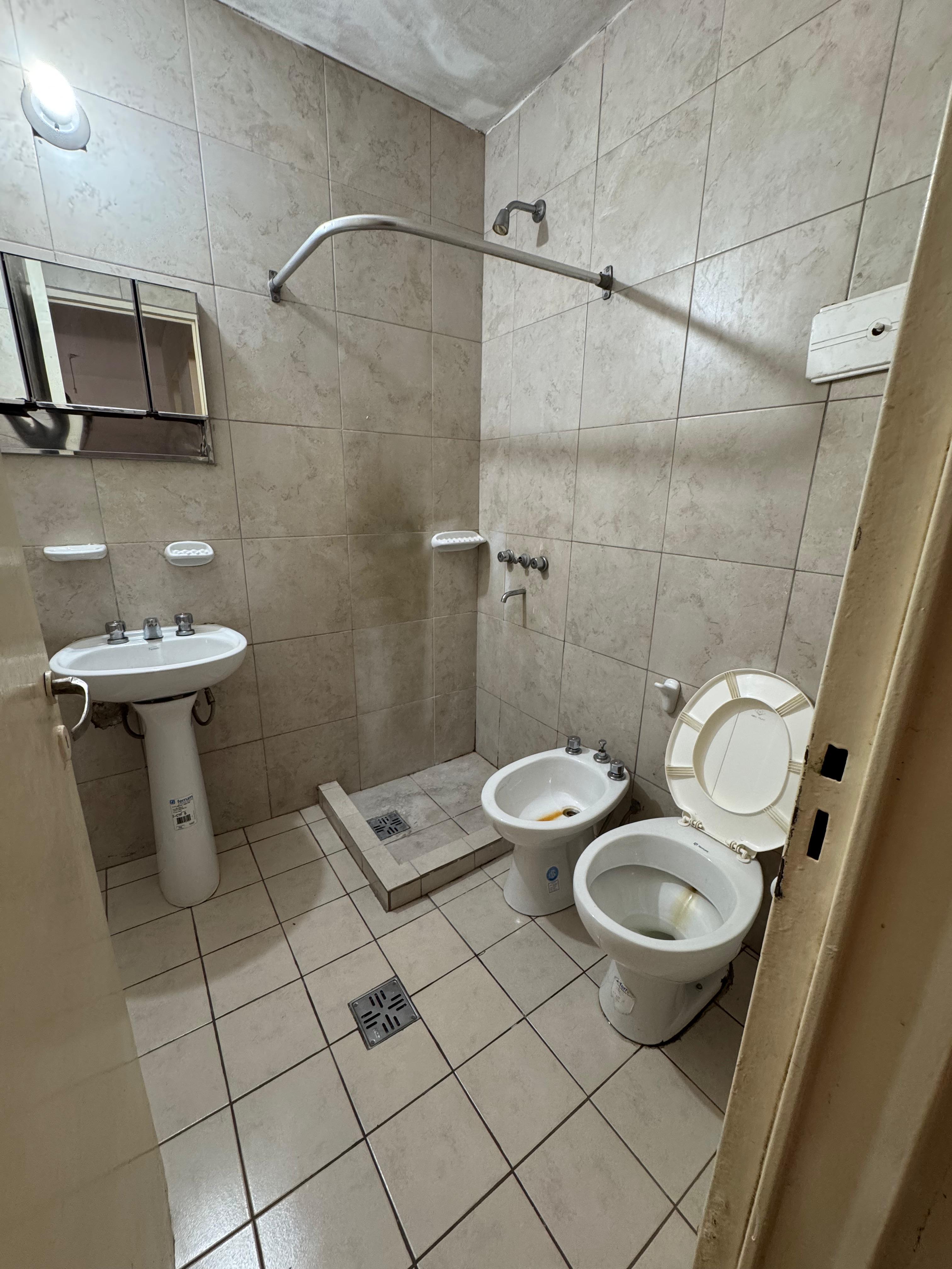 ZONA BUEN PASTOR - ALQ 3 DOR CBALCON !