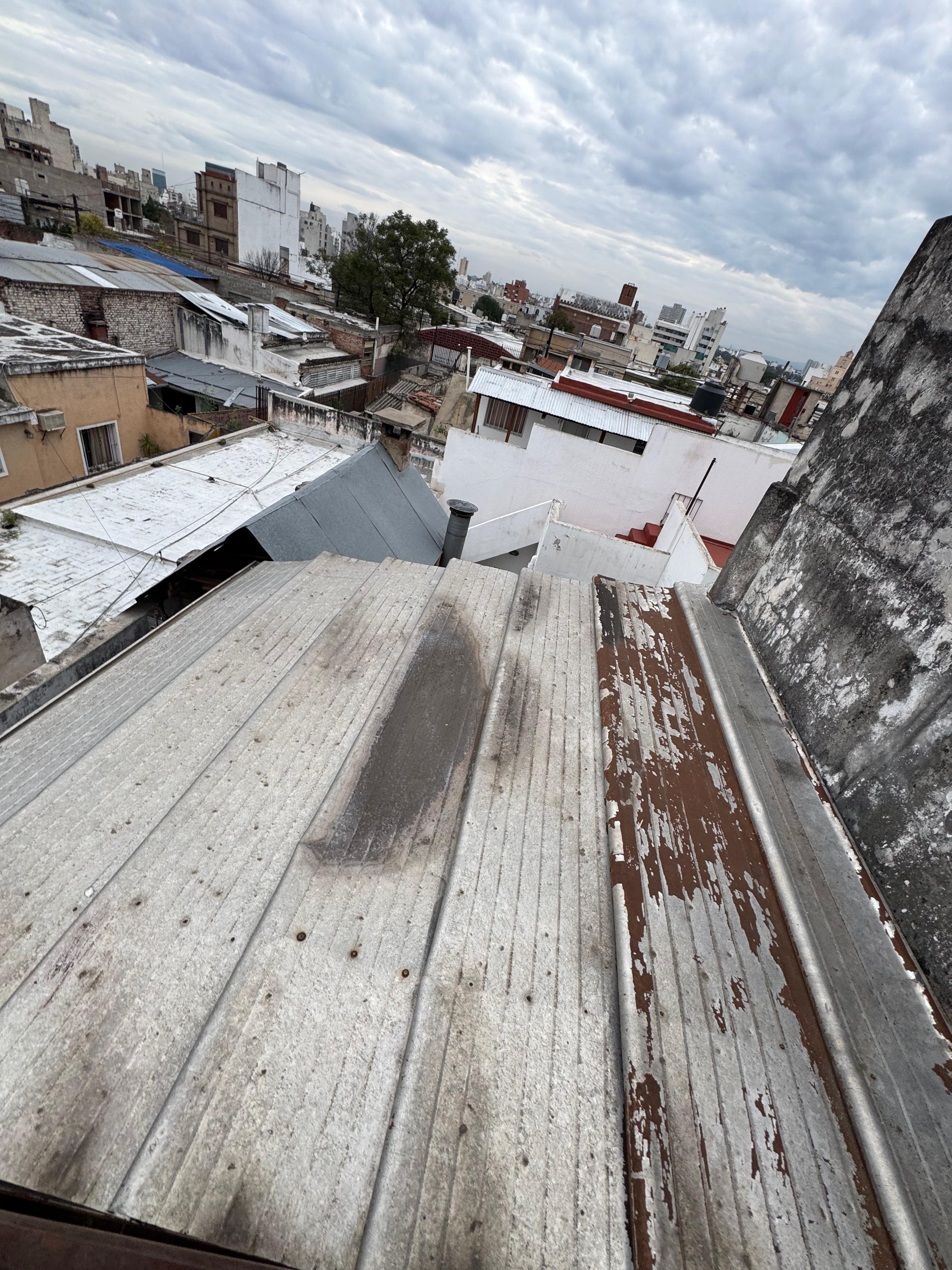 CASA EN VENTA - BARRIO SAN MARTIN