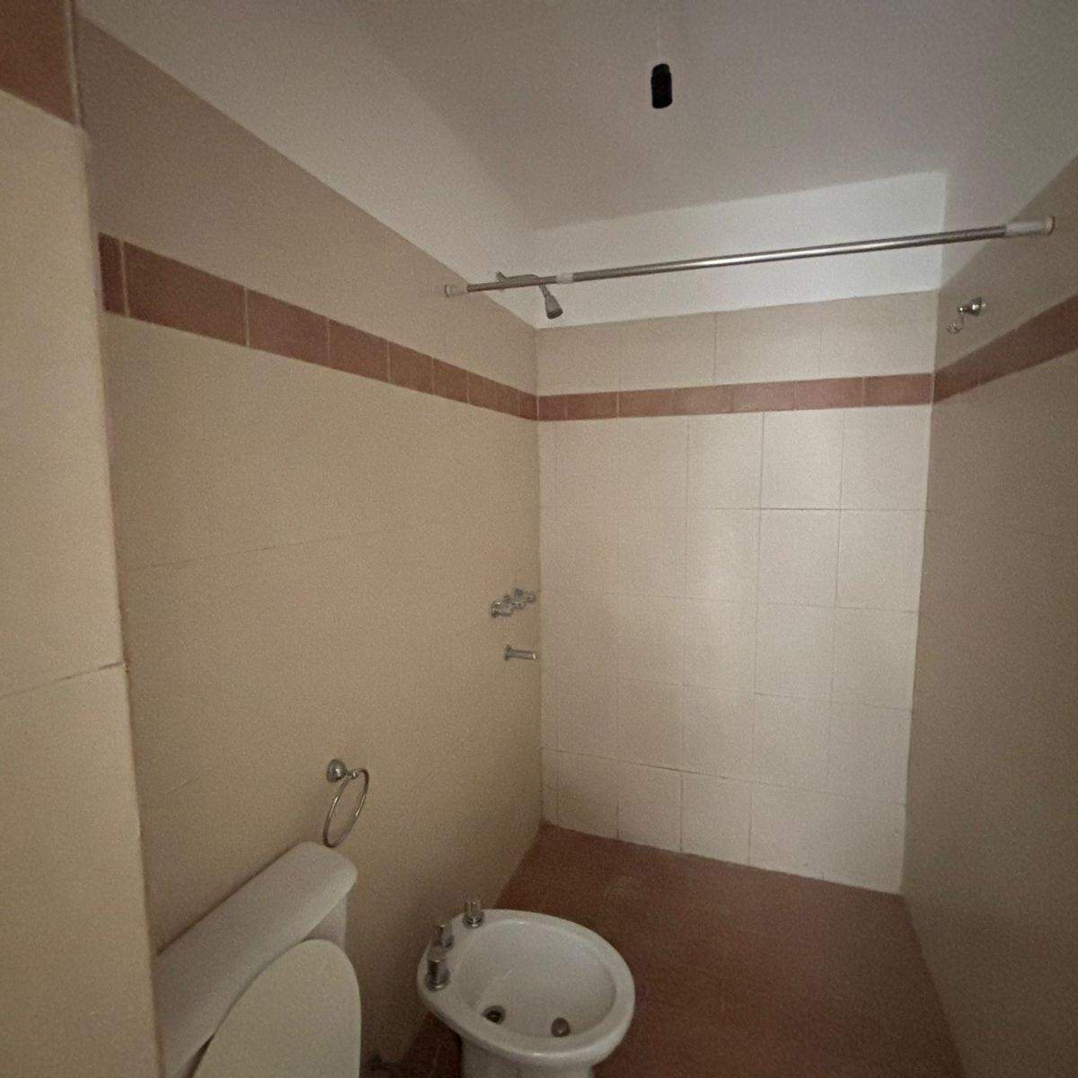 Vendo dpto c1 dorm.B Alberdi.