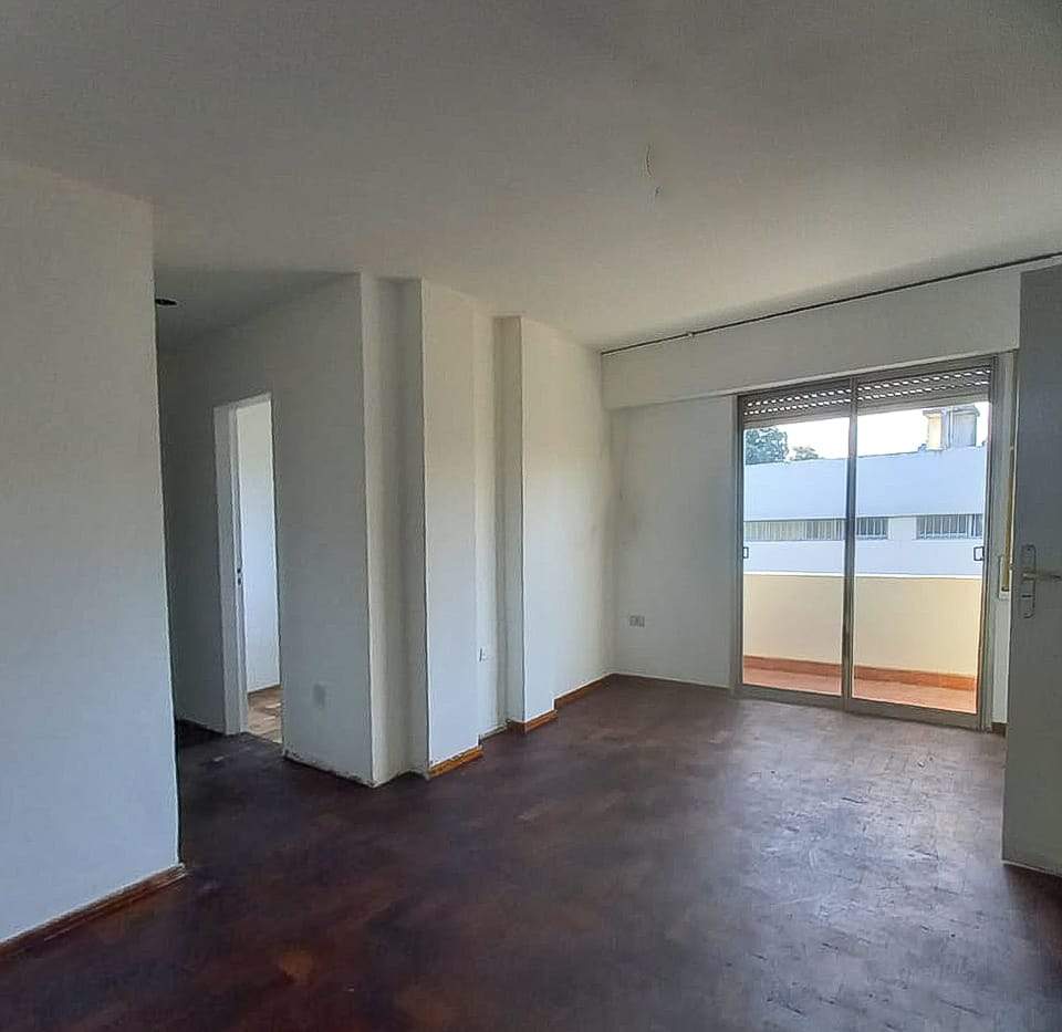 Vendo dpto c1 dorm.y balcón B Centro.