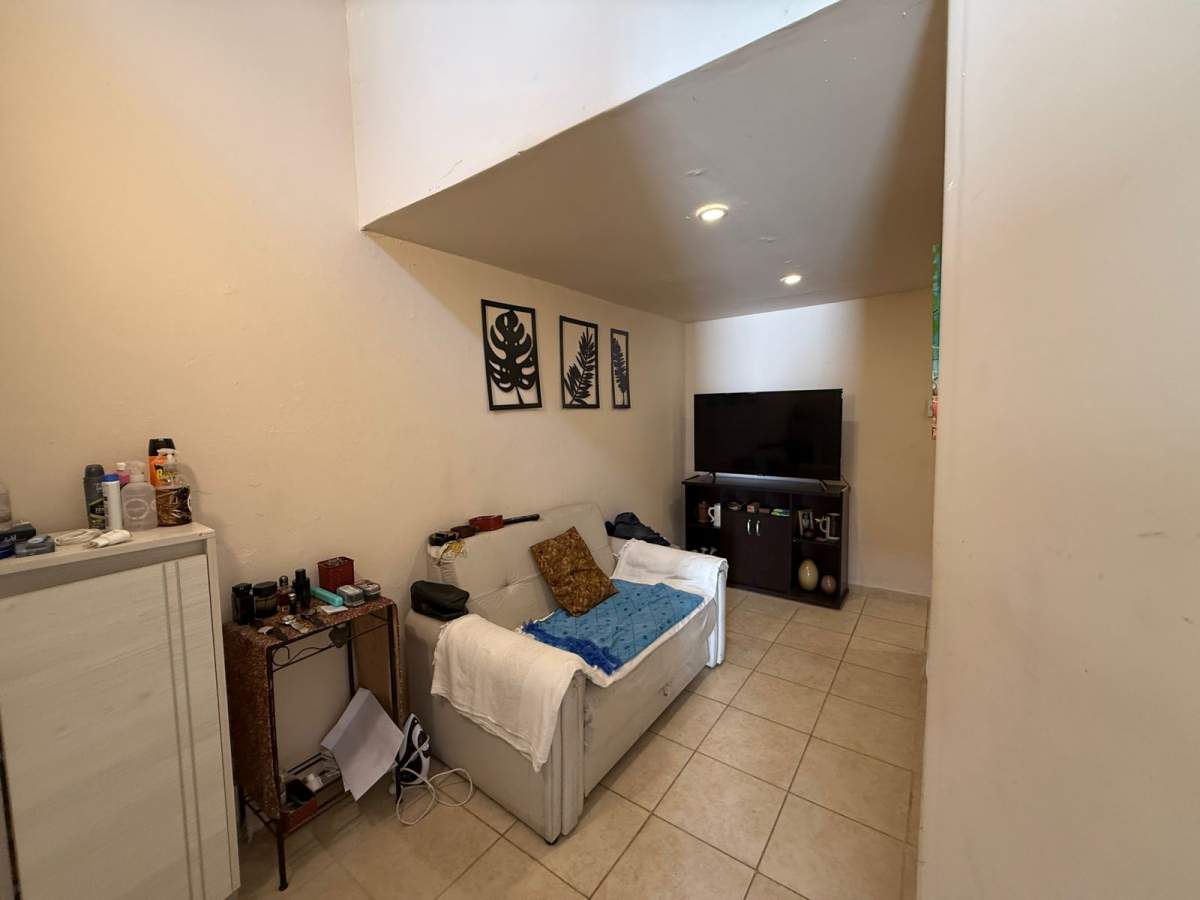 Vendo dpto c2 dorm.y patio.B Gral Paz.