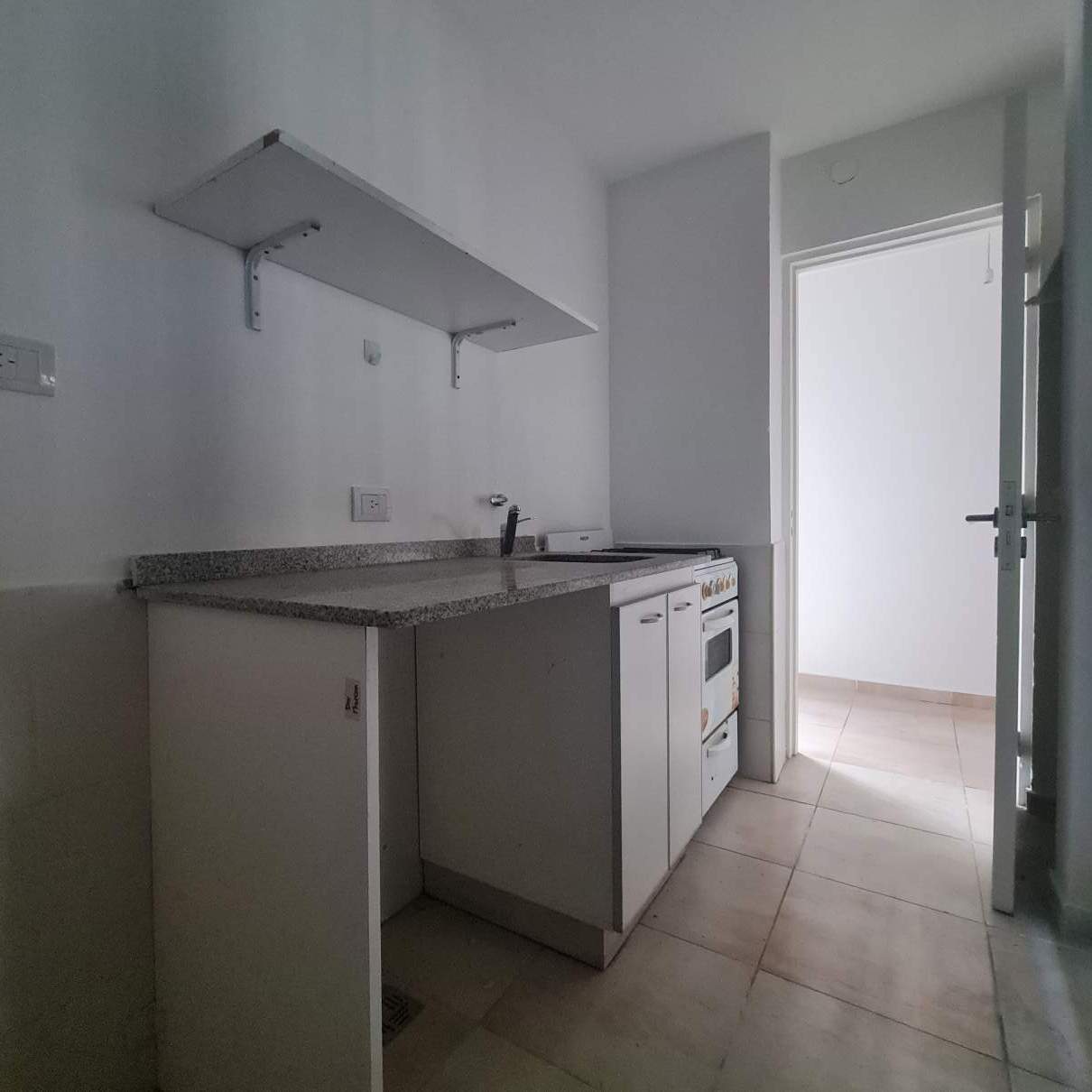 Vendo dpto c1 dorm y balcón. B Nueva Córdoba