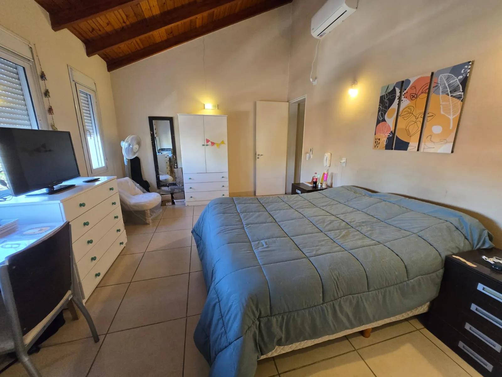 APTO CRÉDITO. Vendo casa c3 dorm. B Urca