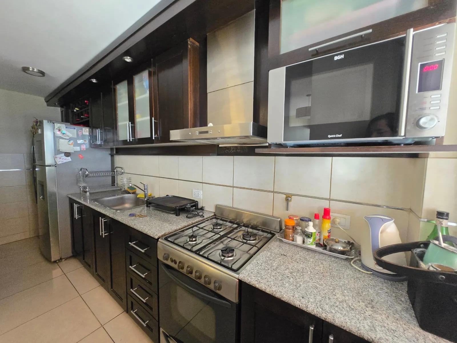 APTO CRÉDITO. Vendo casa c3 dorm. B Urca