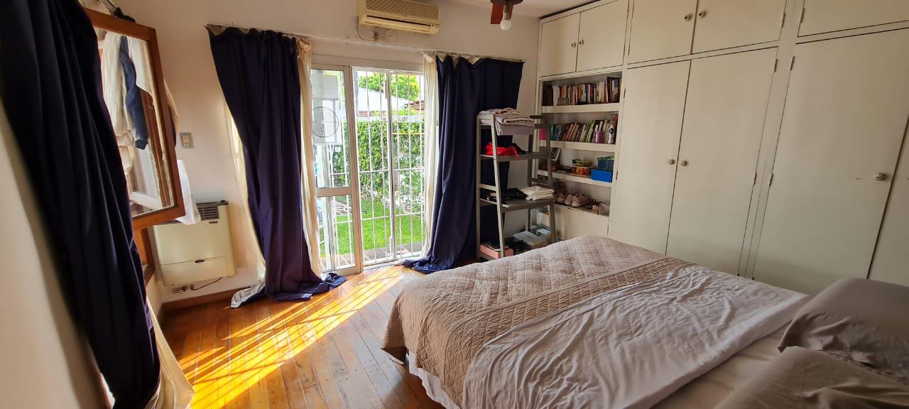 Vendo casa c3 dorm.y pileta.B Granja de Funes.