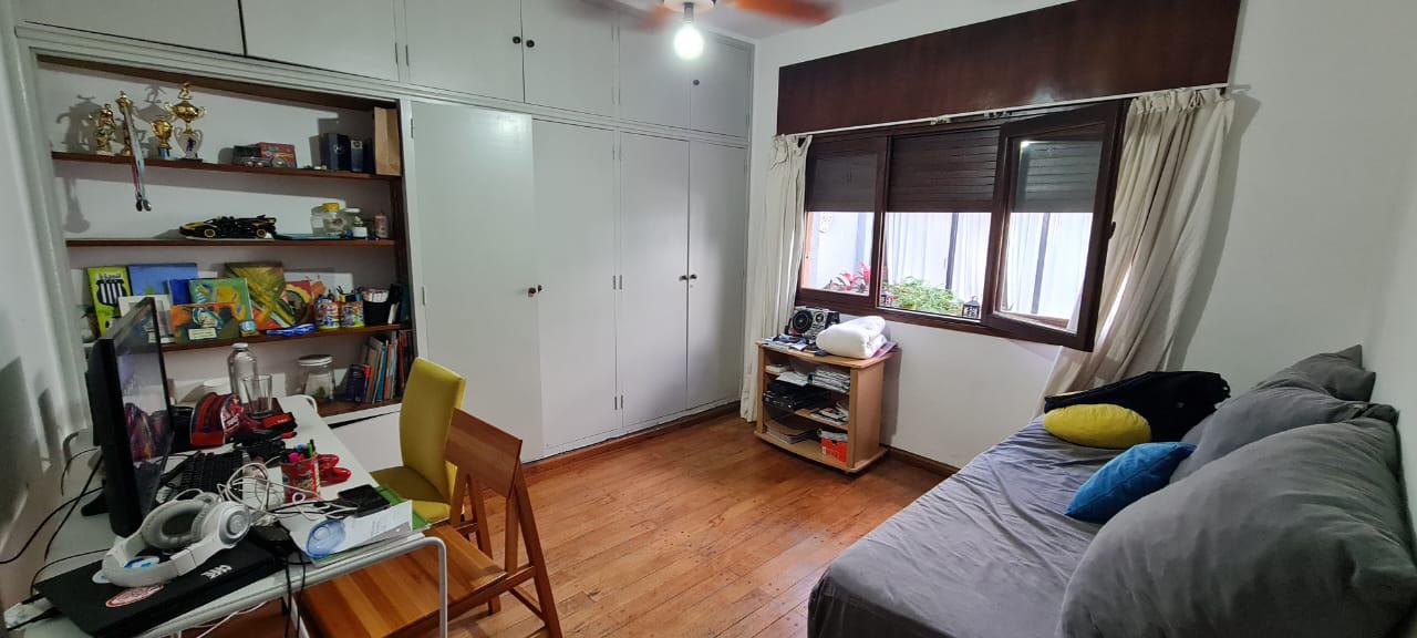 Vendo casa c3 dorm.y pileta.B Granja de Funes.