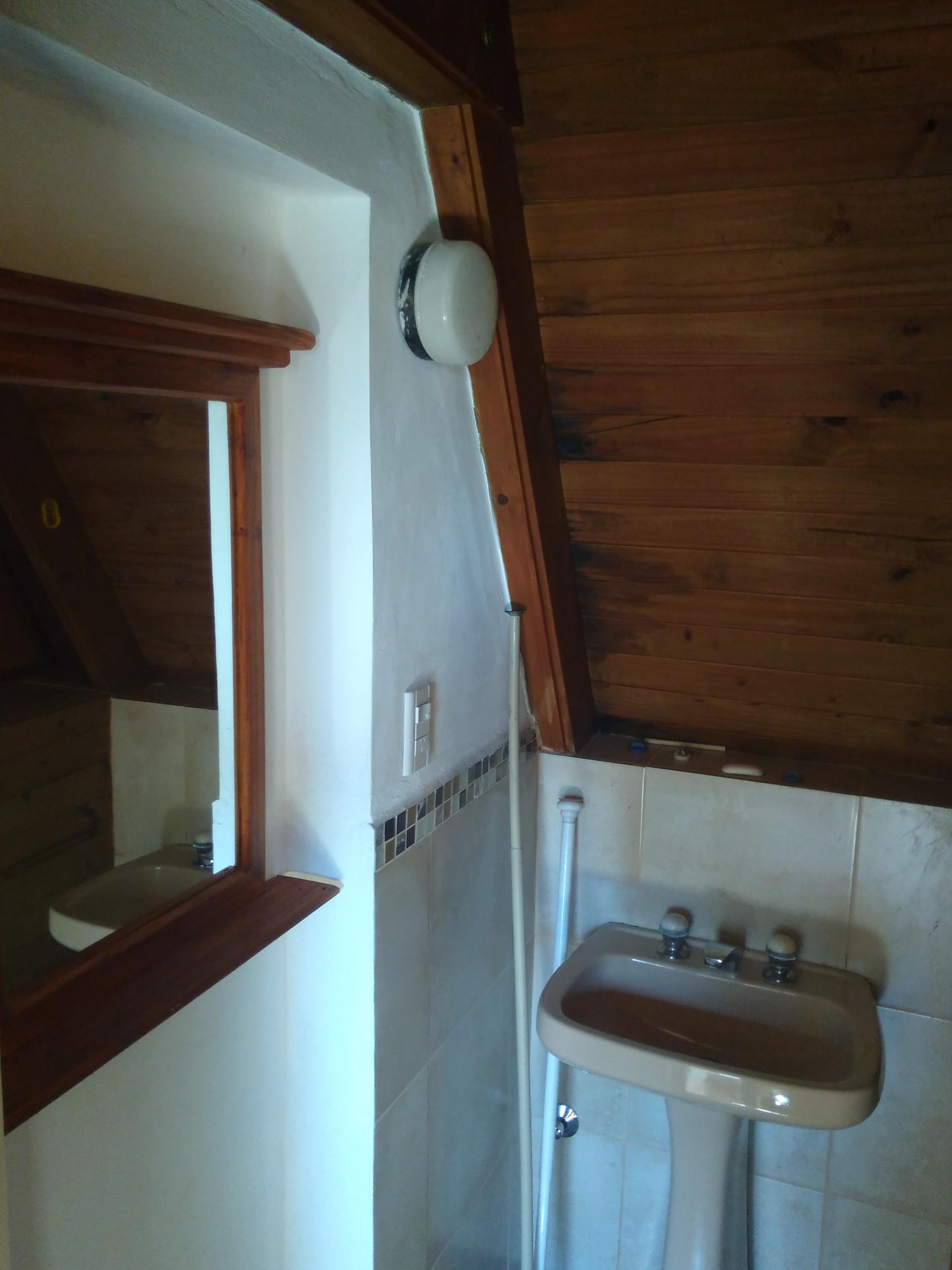 CASA EN ALQUILER EN LA FALDA