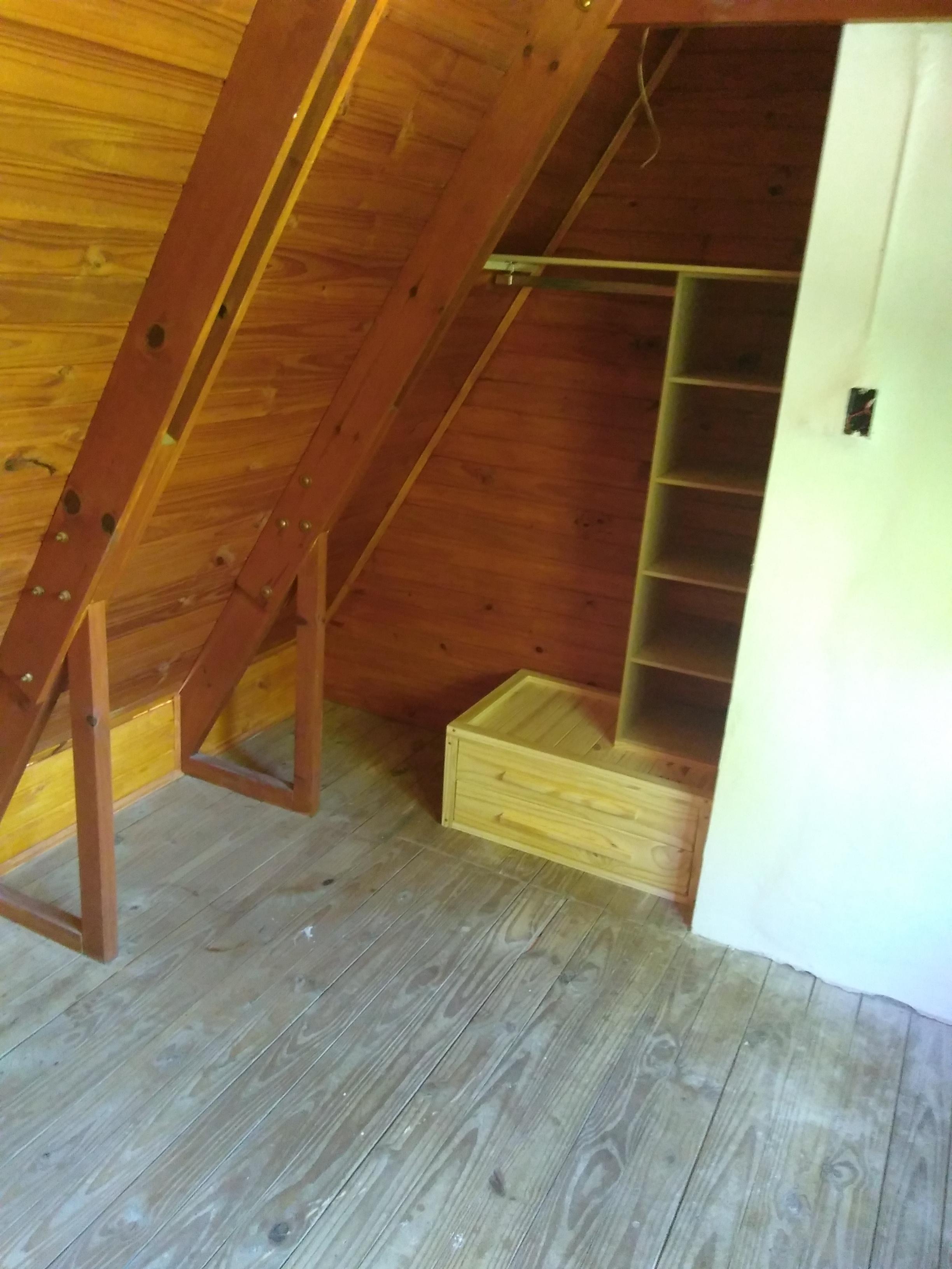 CASA EN ALQUILER EN LA FALDA