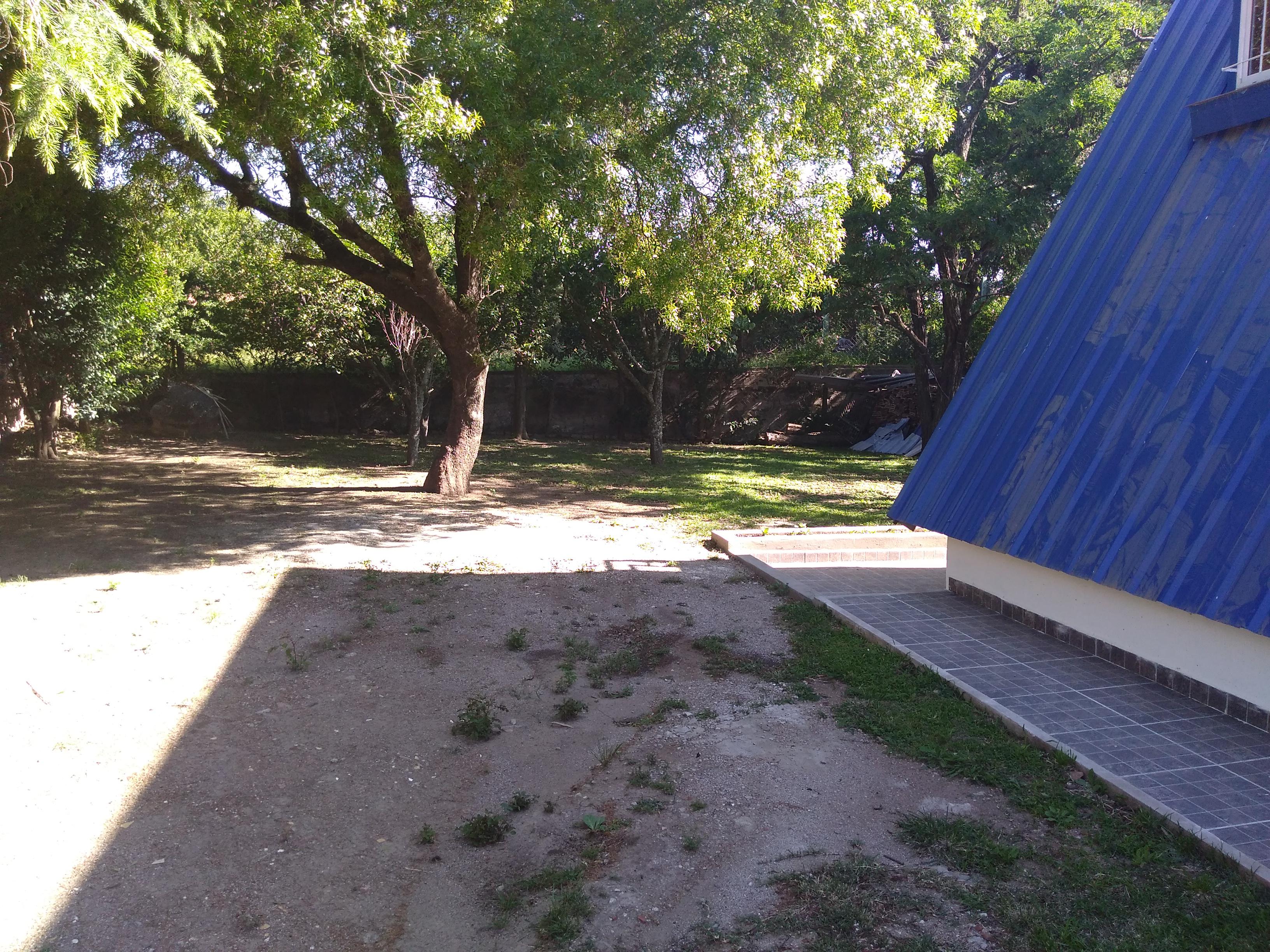 CASA EN ALQUILER EN LA FALDA