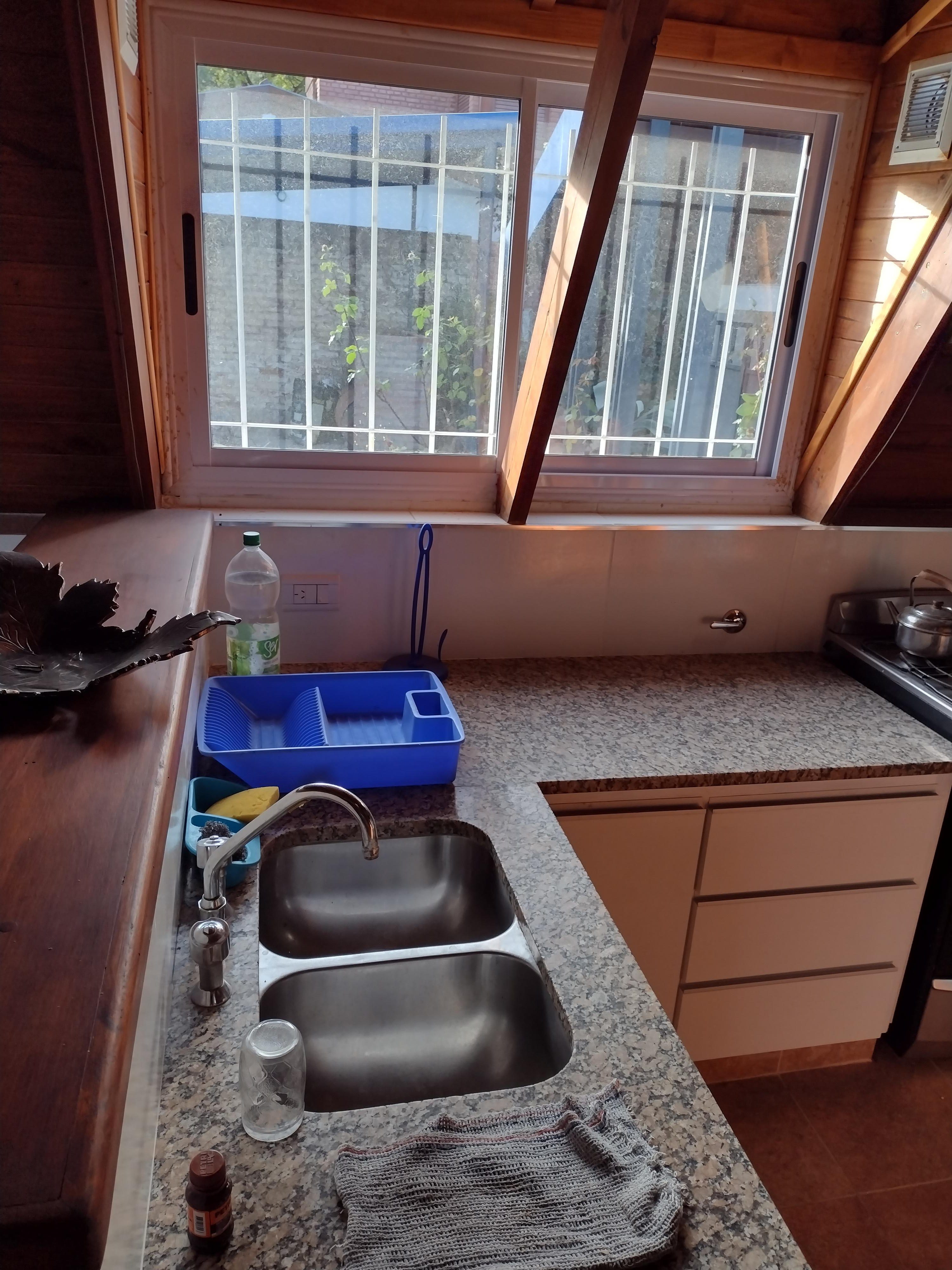 CASA EN ALQUILER EN LA FALDA