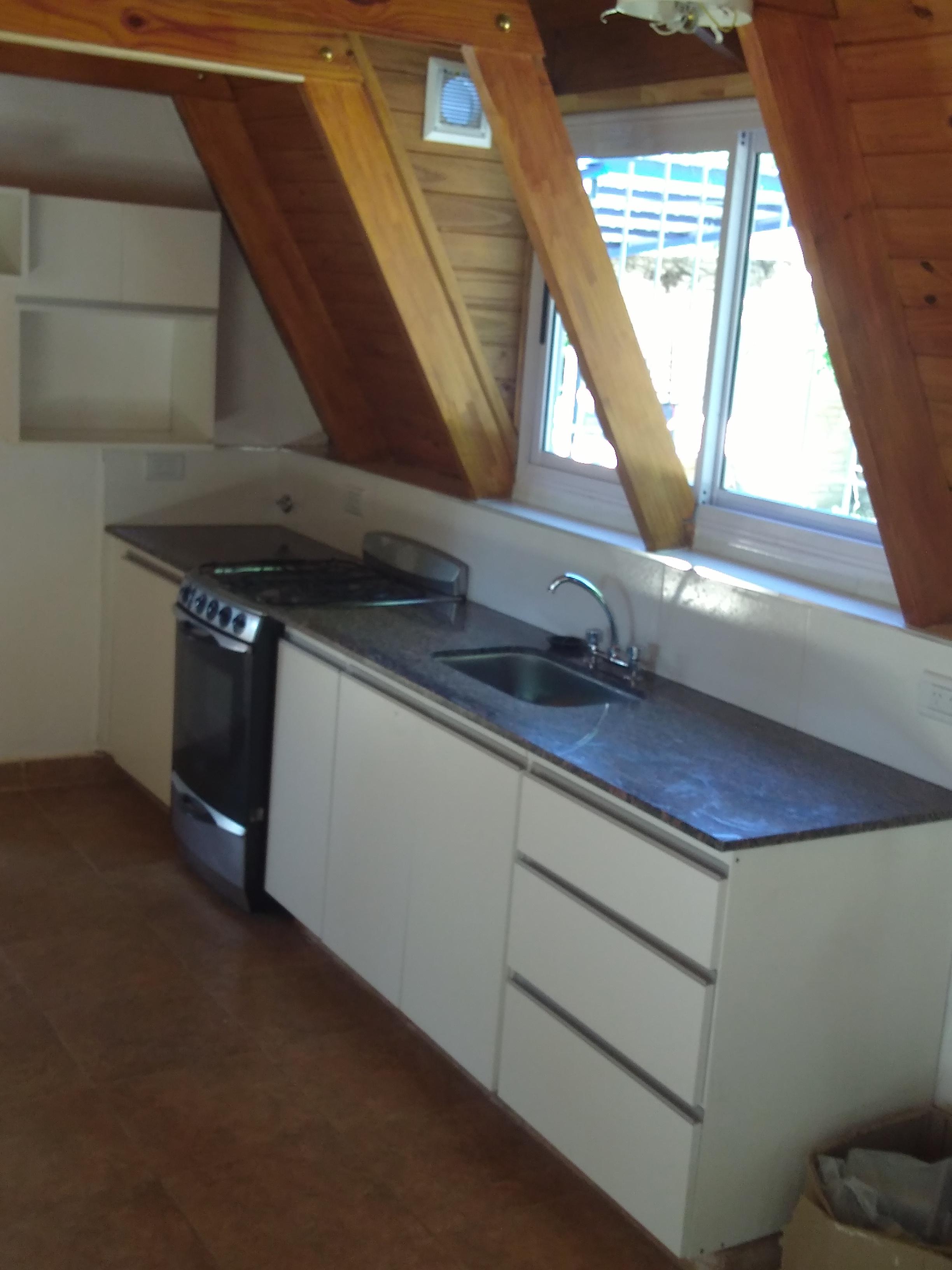 CASA EN ALQUILER EN LA FALDA