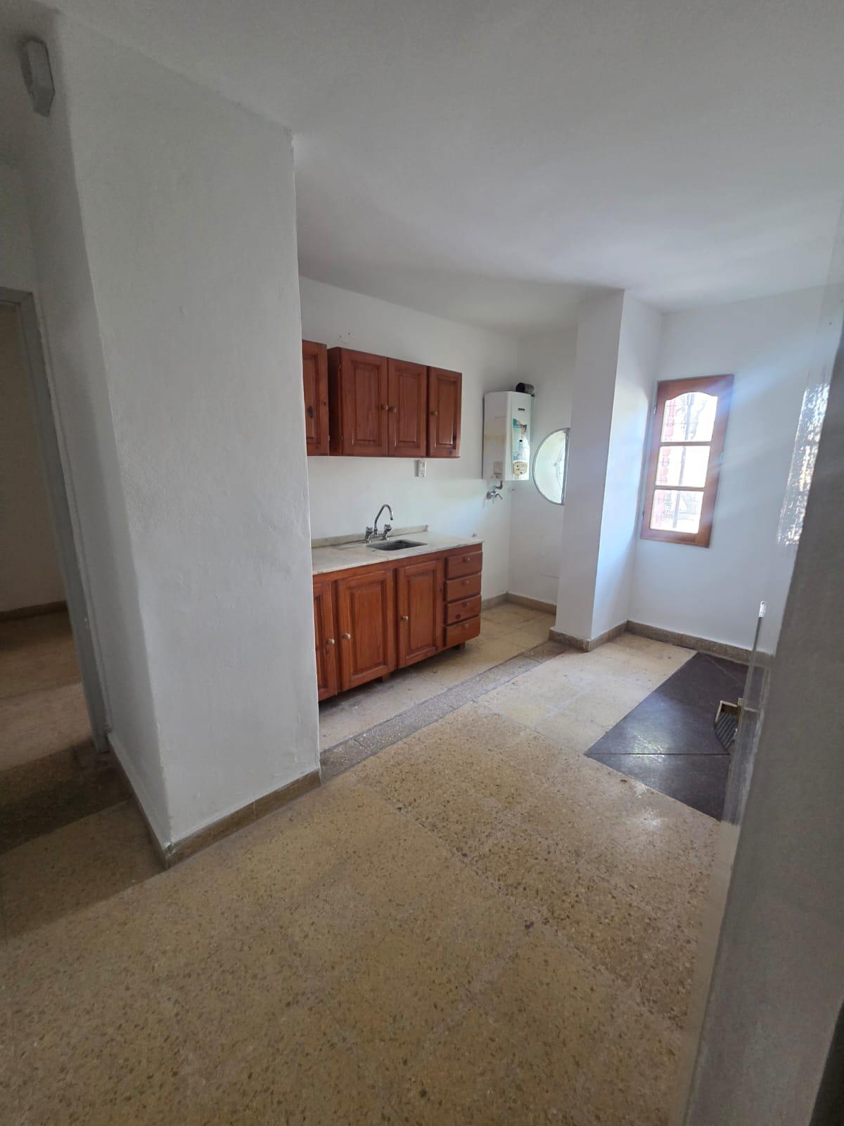 PATRICIOS - JULIO DE VEDIA 3169 - EDIFICIO EN ALQUILER