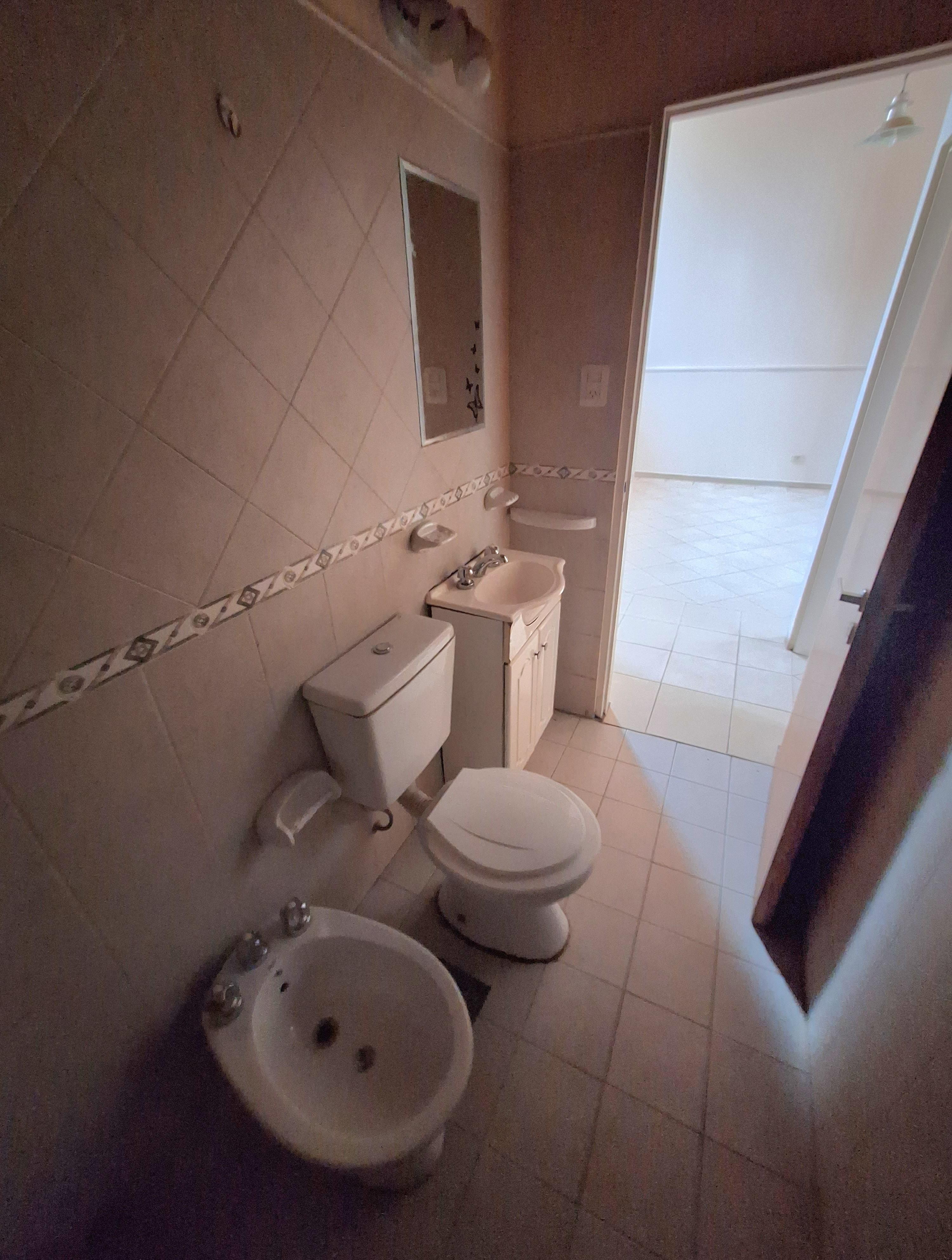 Alquiler -Alto Alberdi -27 de abril 2801-Dúplex- 2 dormitorios