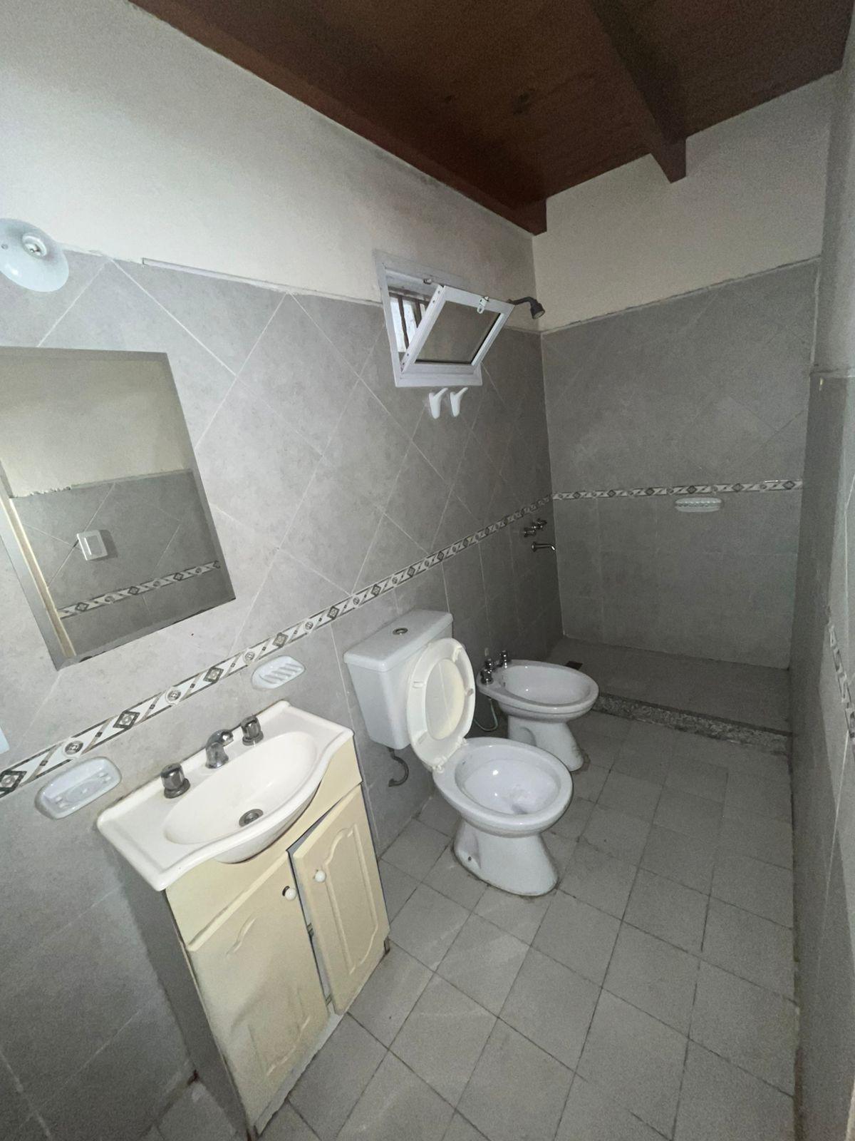 Alquiler -Alto Alberdi -27 de abril 2801-Dúplex- 2 dormitorios