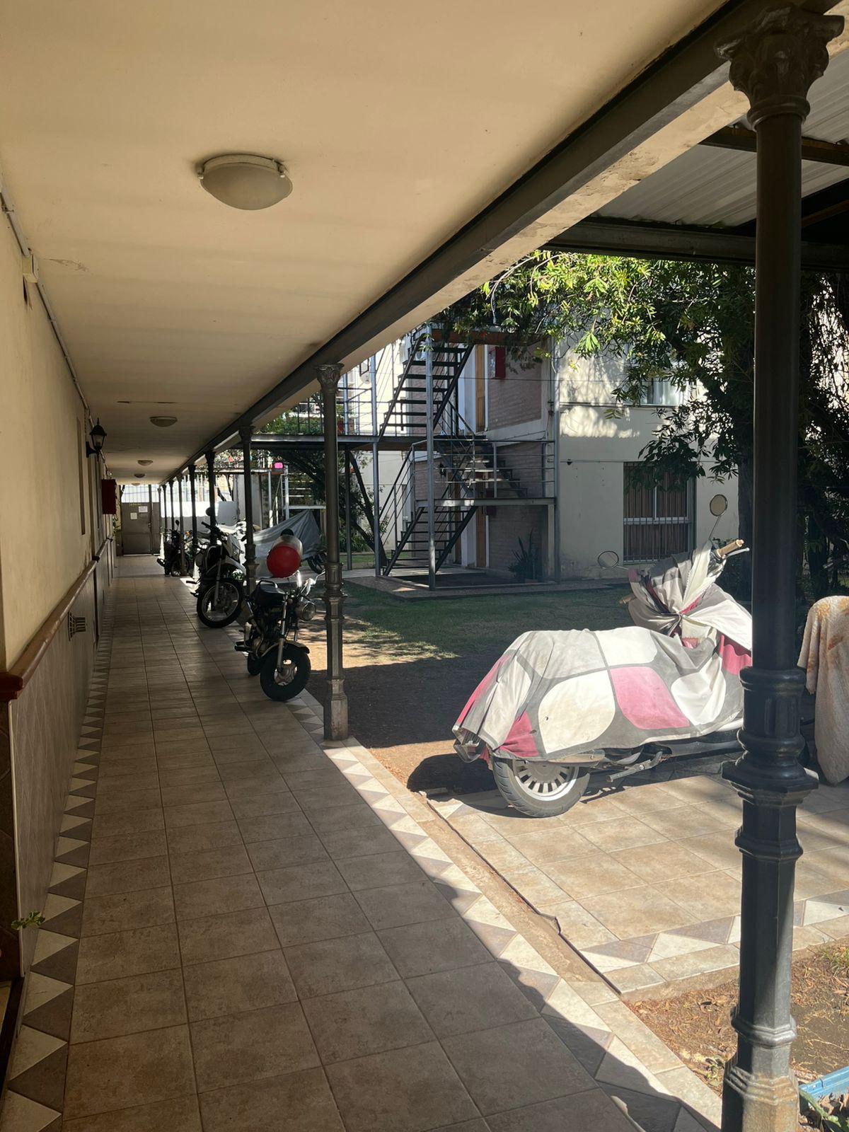 Alquiler -Alto Alberdi -27 de abril 2801-Dúplex- 2 dormitorios