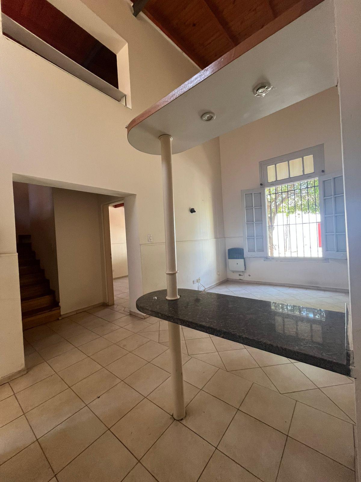 Alquiler -Alto Alberdi -27 de abril 2801-Dúplex- 2 dormitorios