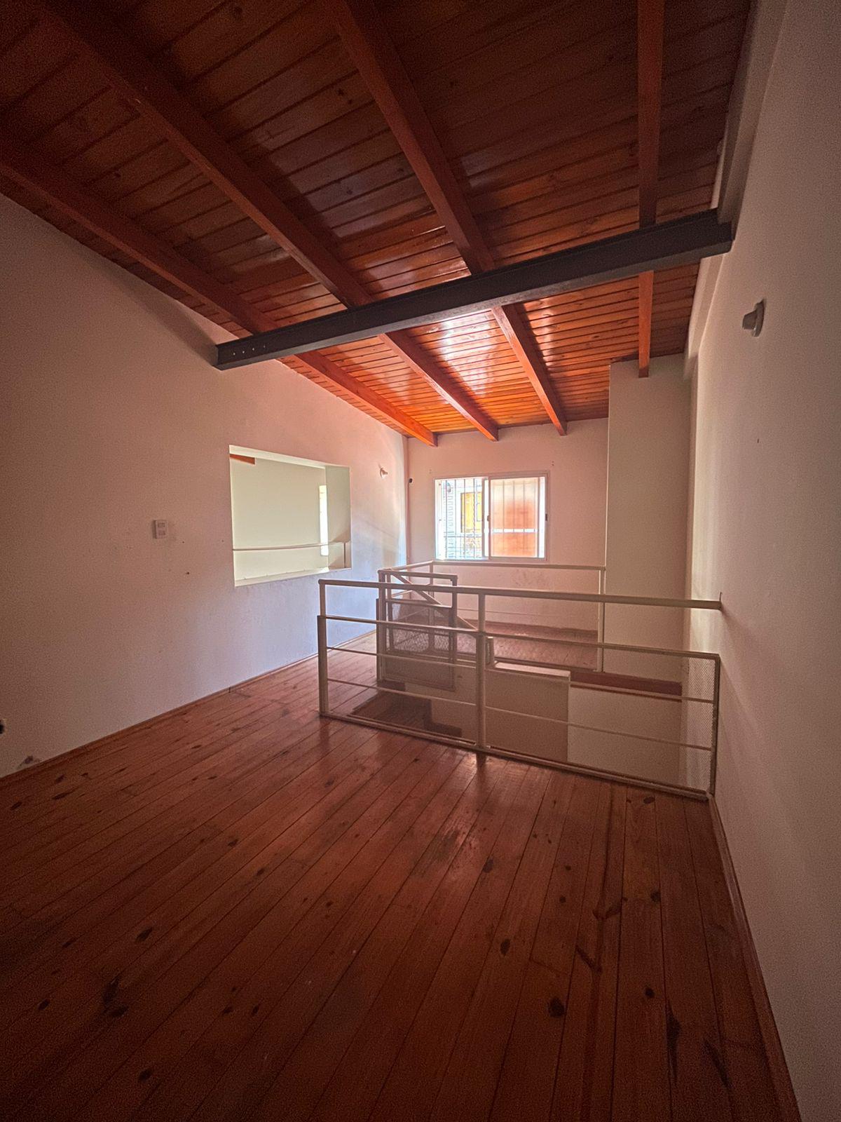 Alquiler -Alto Alberdi -27 de abril 2801-Dúplex- 2 dormitorios