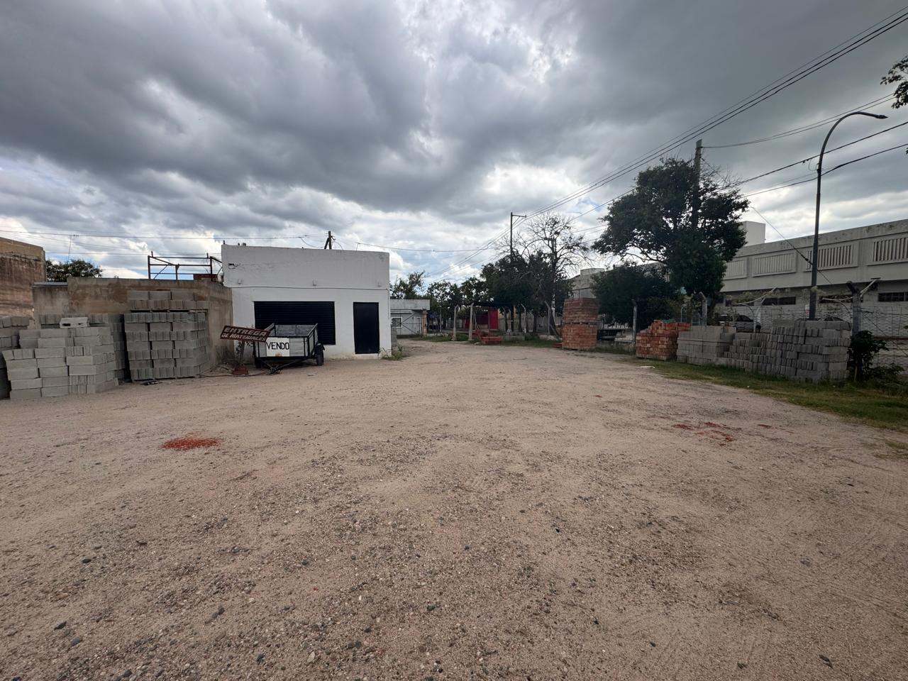 VENTA TERRENO ESQUINA APTO DESARROLLO AV. FUERZA AEREA