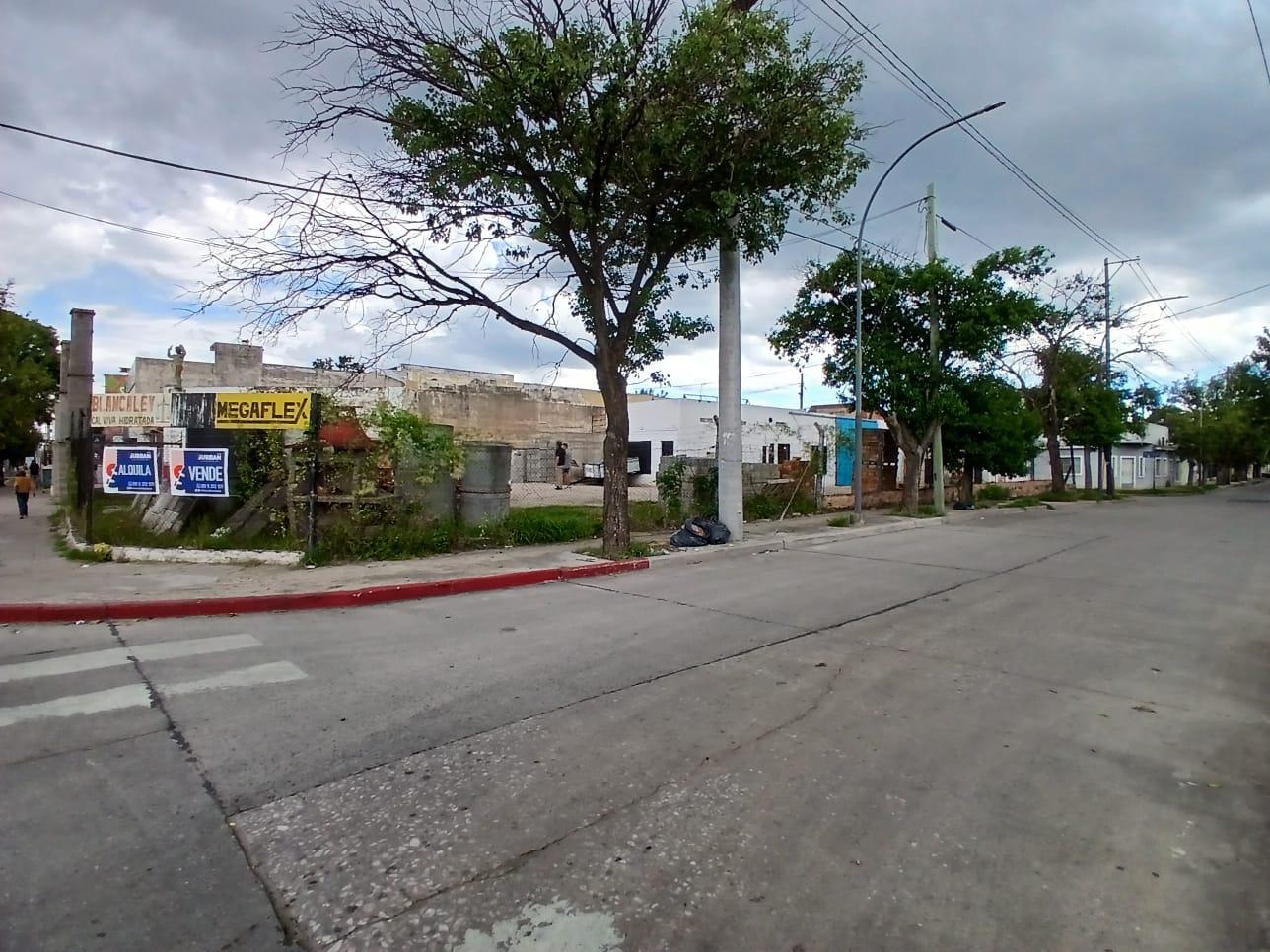 VENTA TERRENO ESQUINA APTO DESARROLLO AV. FUERZA AEREA