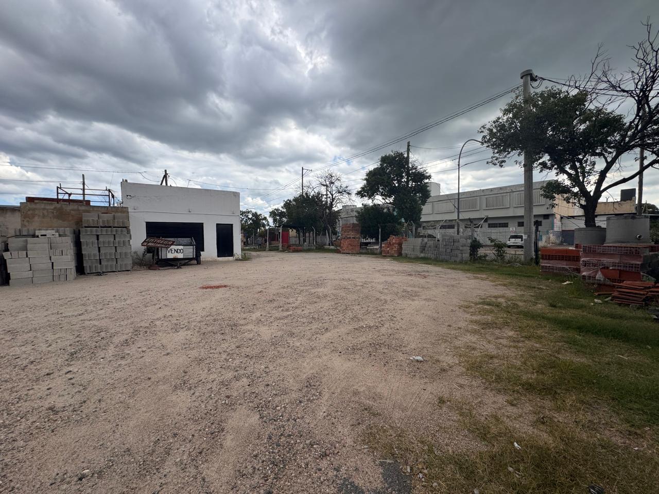 VENTA TERRENO ESQUINA APTO DESARROLLO AV. FUERZA AEREA