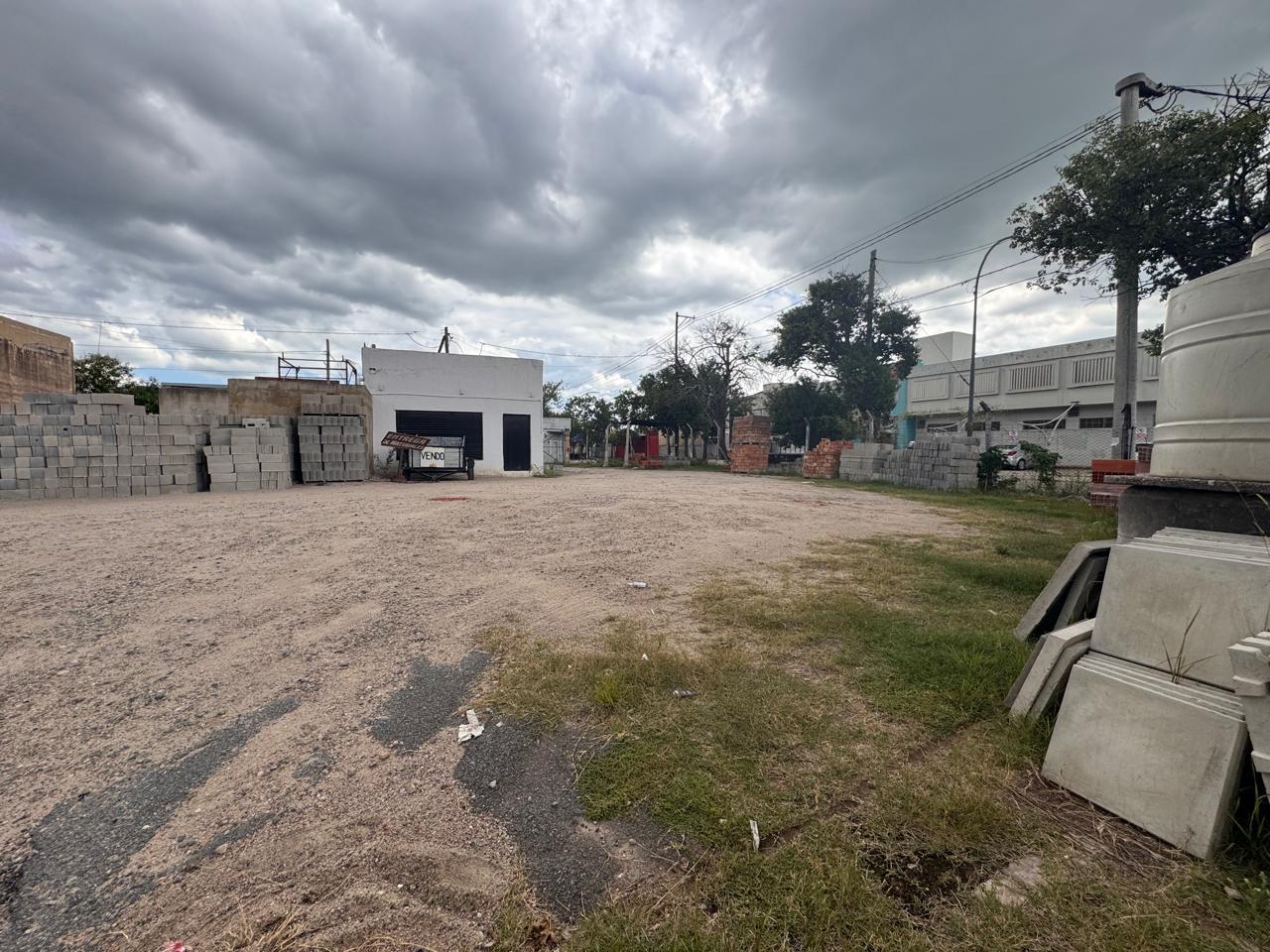 VENTA TERRENO ESQUINA APTO DESARROLLO AV. FUERZA AEREA
