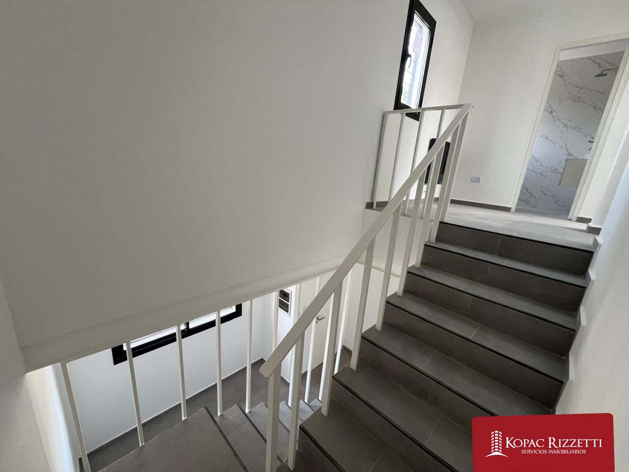 ALTO VERDE (LOS PINARES 3200) - ALQUILER CASA 2 DORMITORIOS