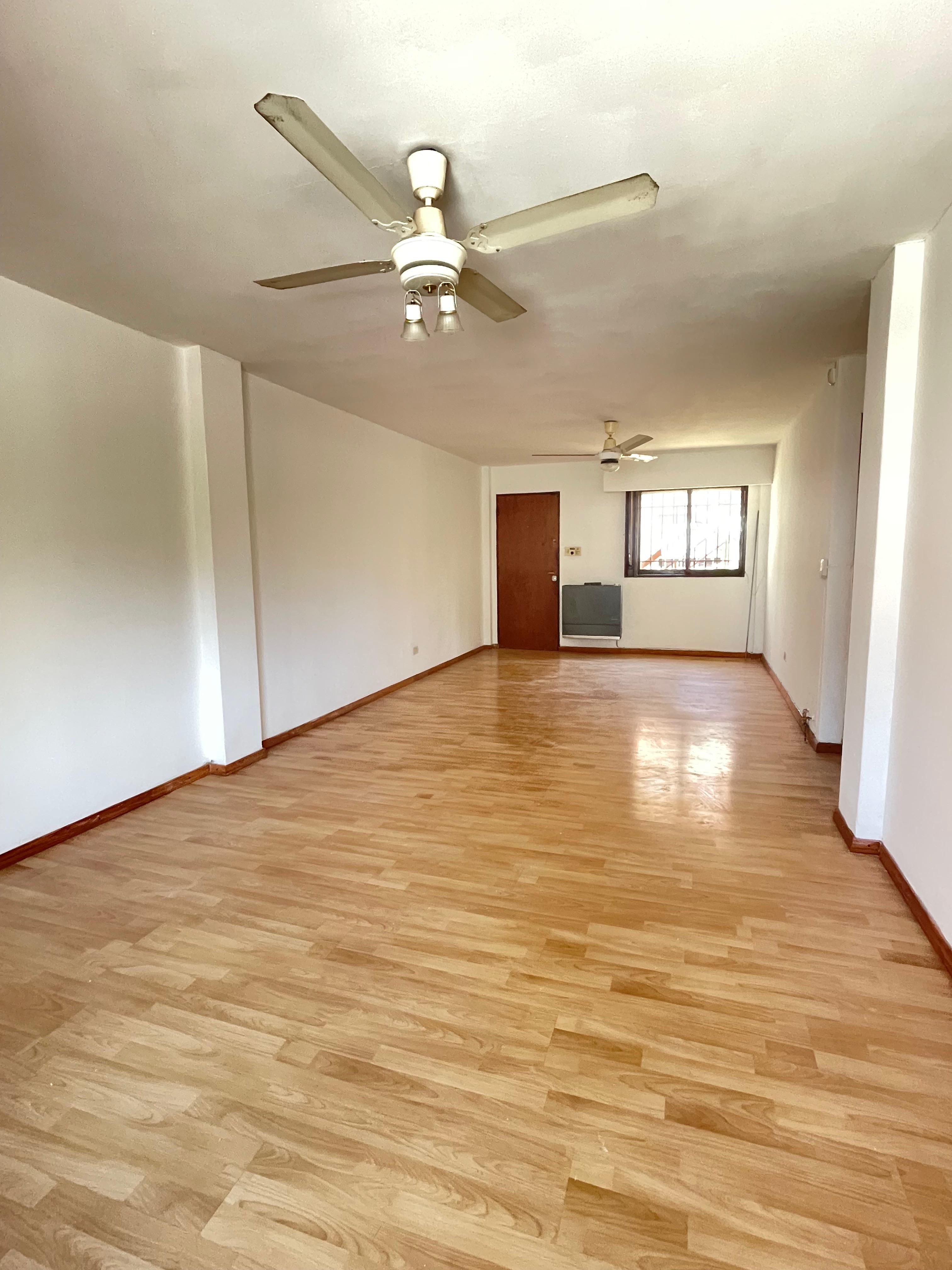 Alquiler en Cofico: 2 Dormitorios Amplio y Luminoso - ¡Excelente Ubicación!