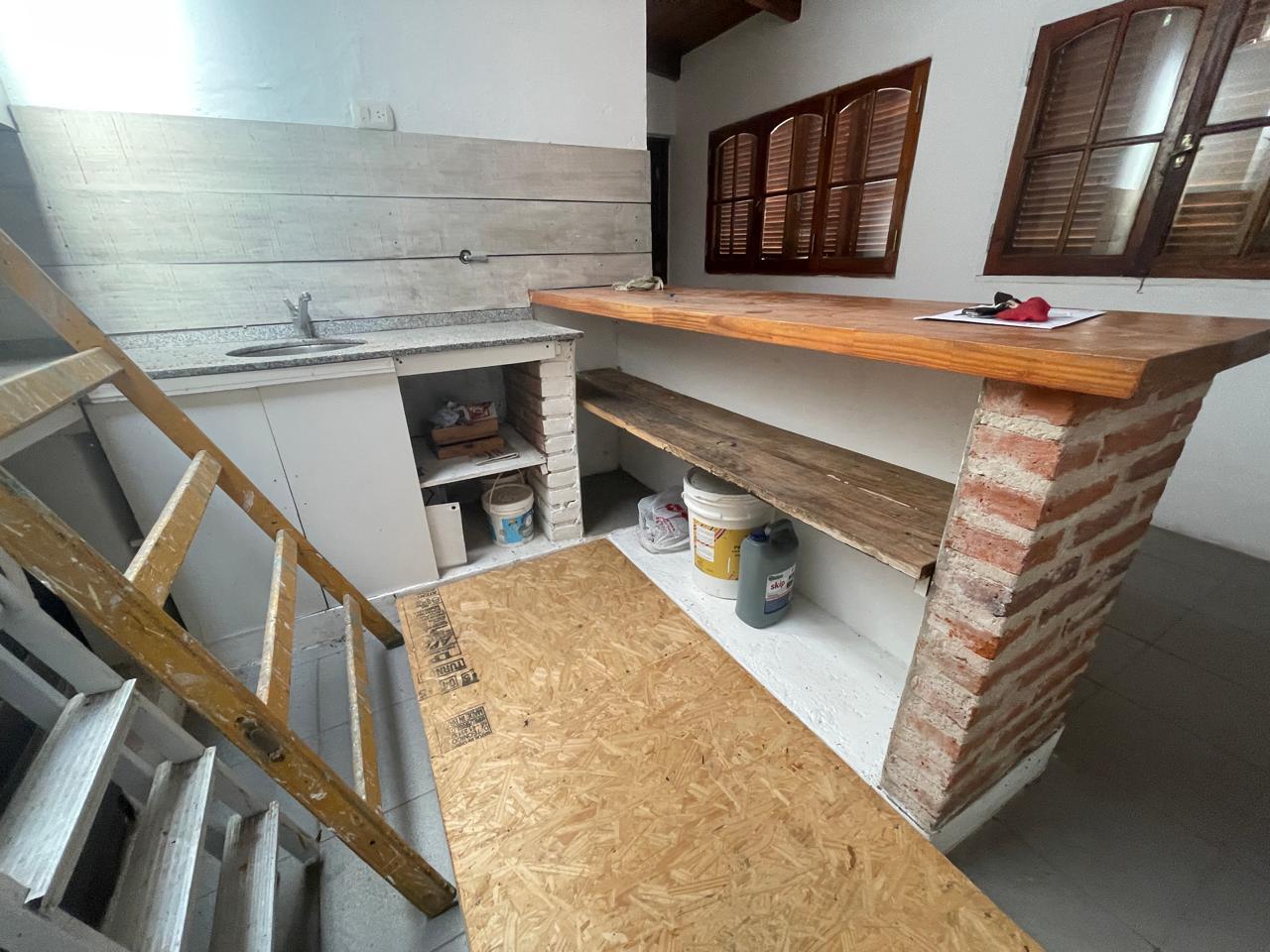 DPTO 2 DORM  LOCAL EN ALTO ALBERDI