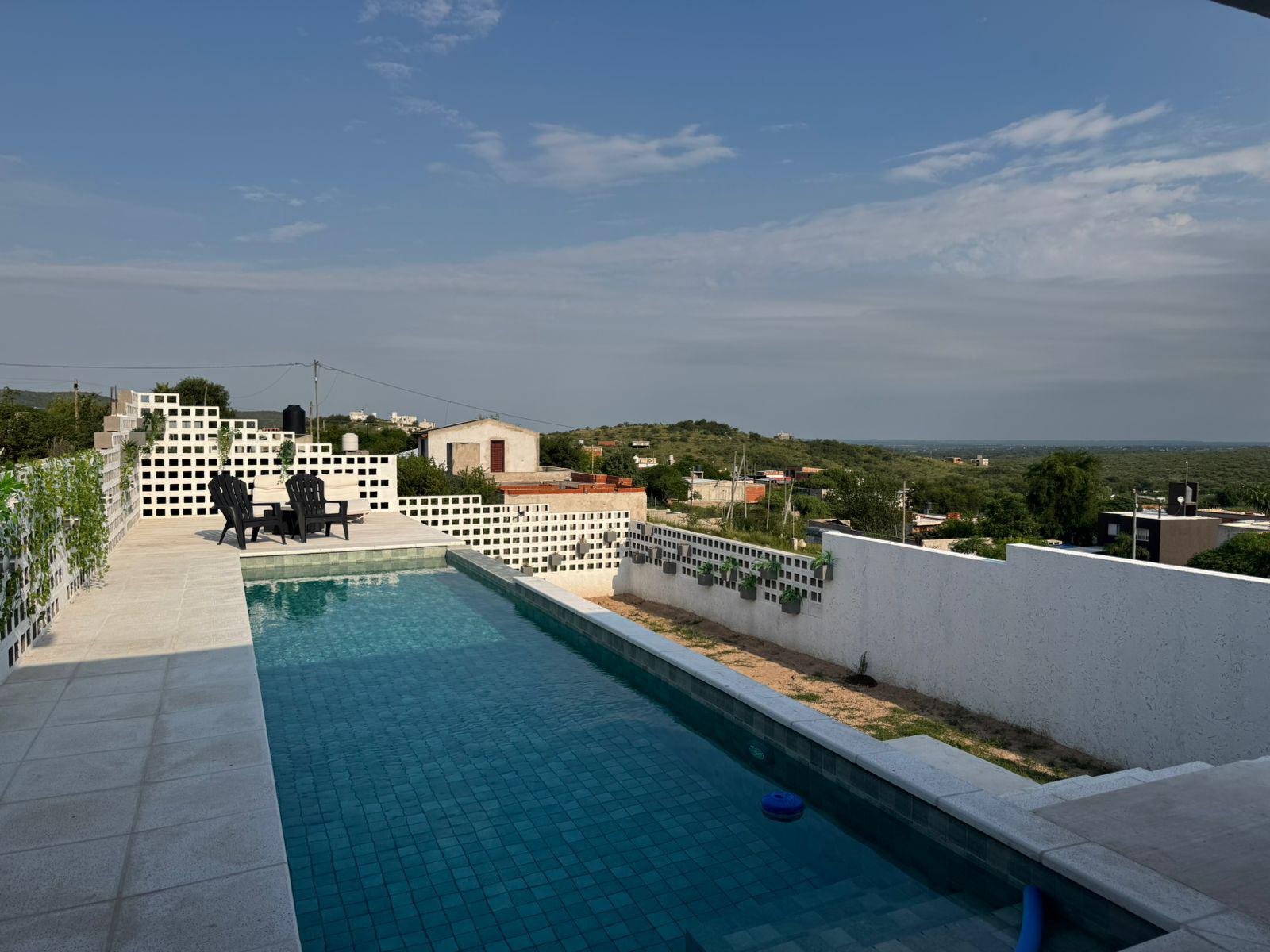 CASA EN VENTA EN SAN NICOLAS MALAGUEÑO