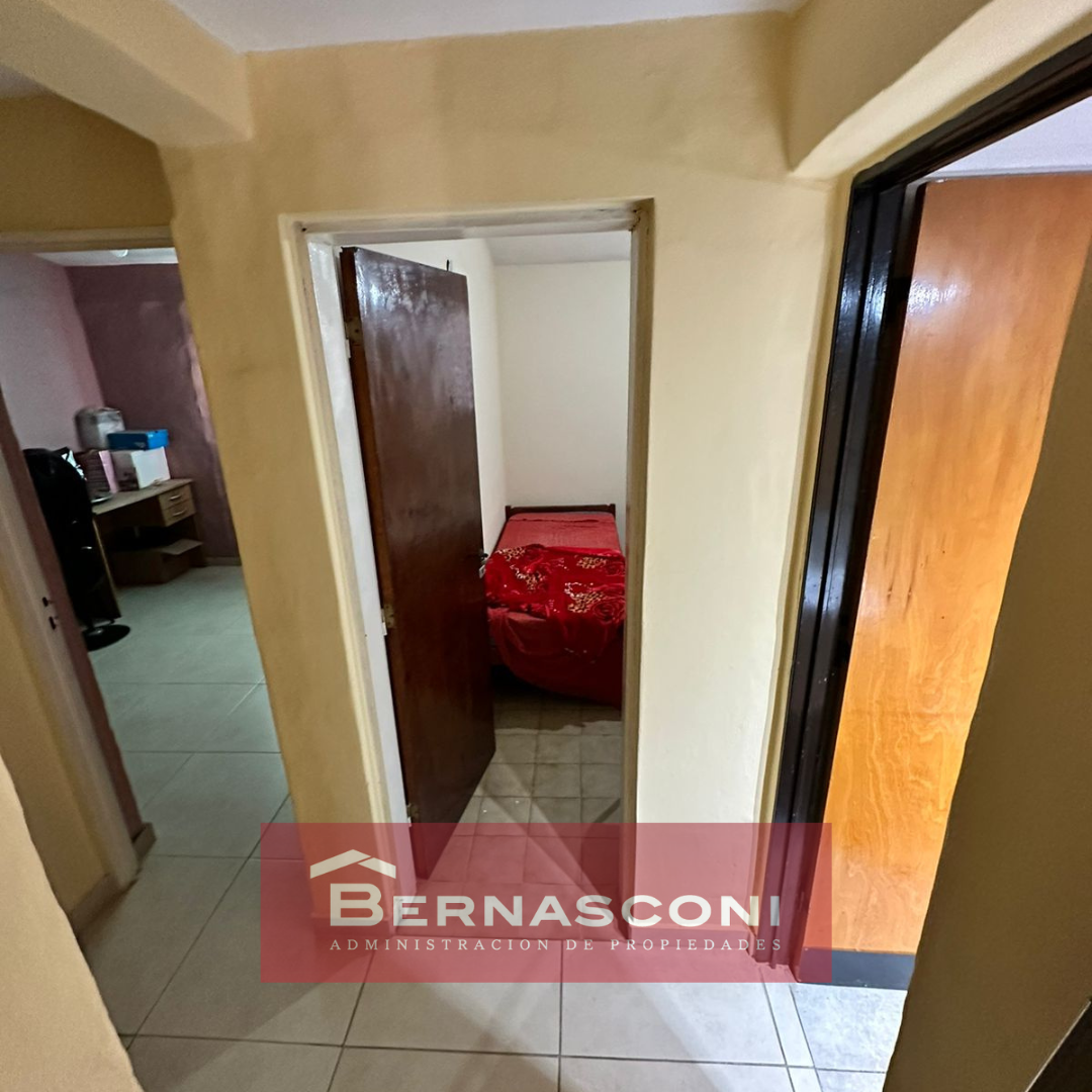 Casa en venta de 3 dormitorios con cochera y patio en B Jardín Hipódromo  Córdoba Capital