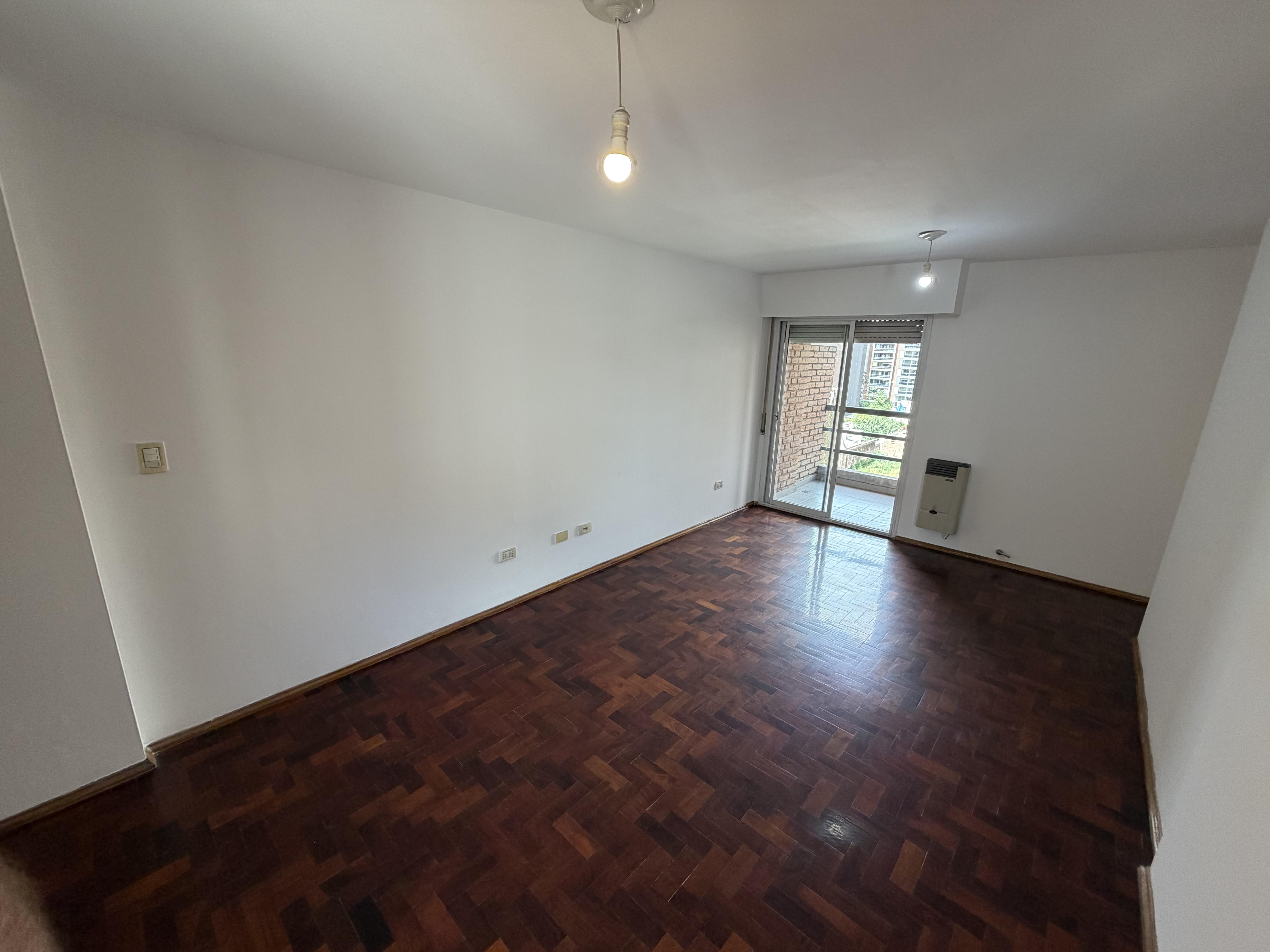 ALQUILER 1 DORMITORIO FRENTE CON BALCÓN  PISO 6  NUEVA CÓRDOBA
