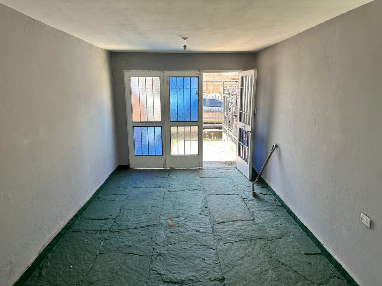 Departamento en ALQUILER PLANTA BAJA BARRIO RIVADAVIA