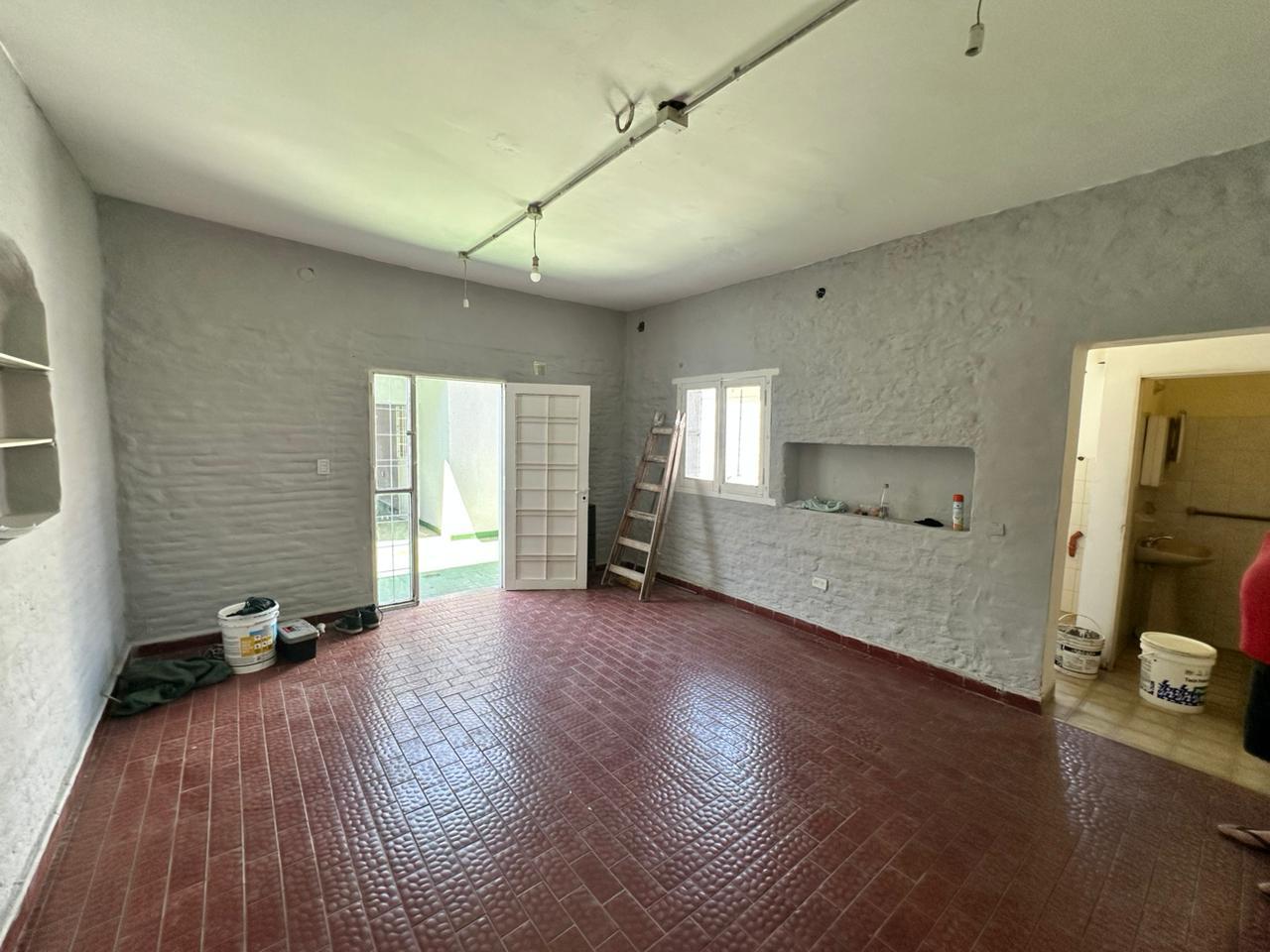 Departamento en ALQUILER PLANTA BAJA BARRIO RIVADAVIA